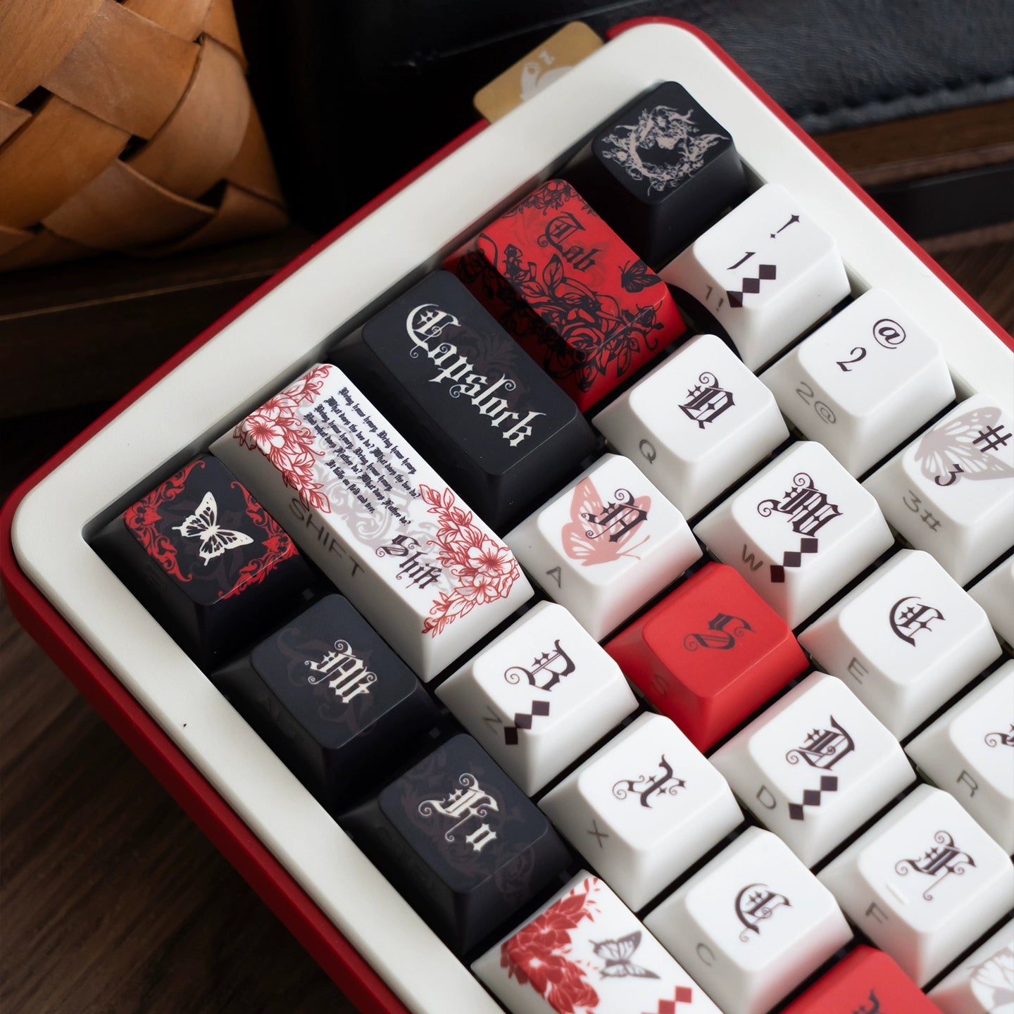#0227 Ink Butterfly Black and Red Keycap Cherry Profile 131 Keys Side-printed Designed By URE(not including keyboard)