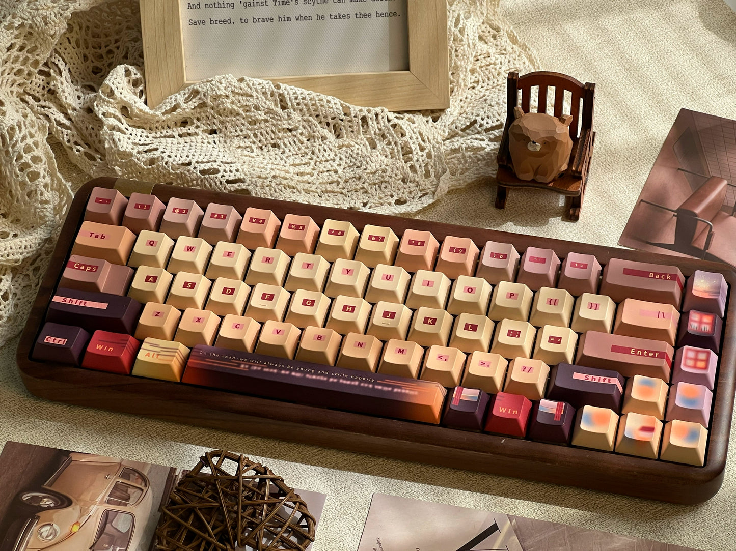 140 Sunset Golden Mountain Retro Brown Red Keycaps Designed By MoCoo