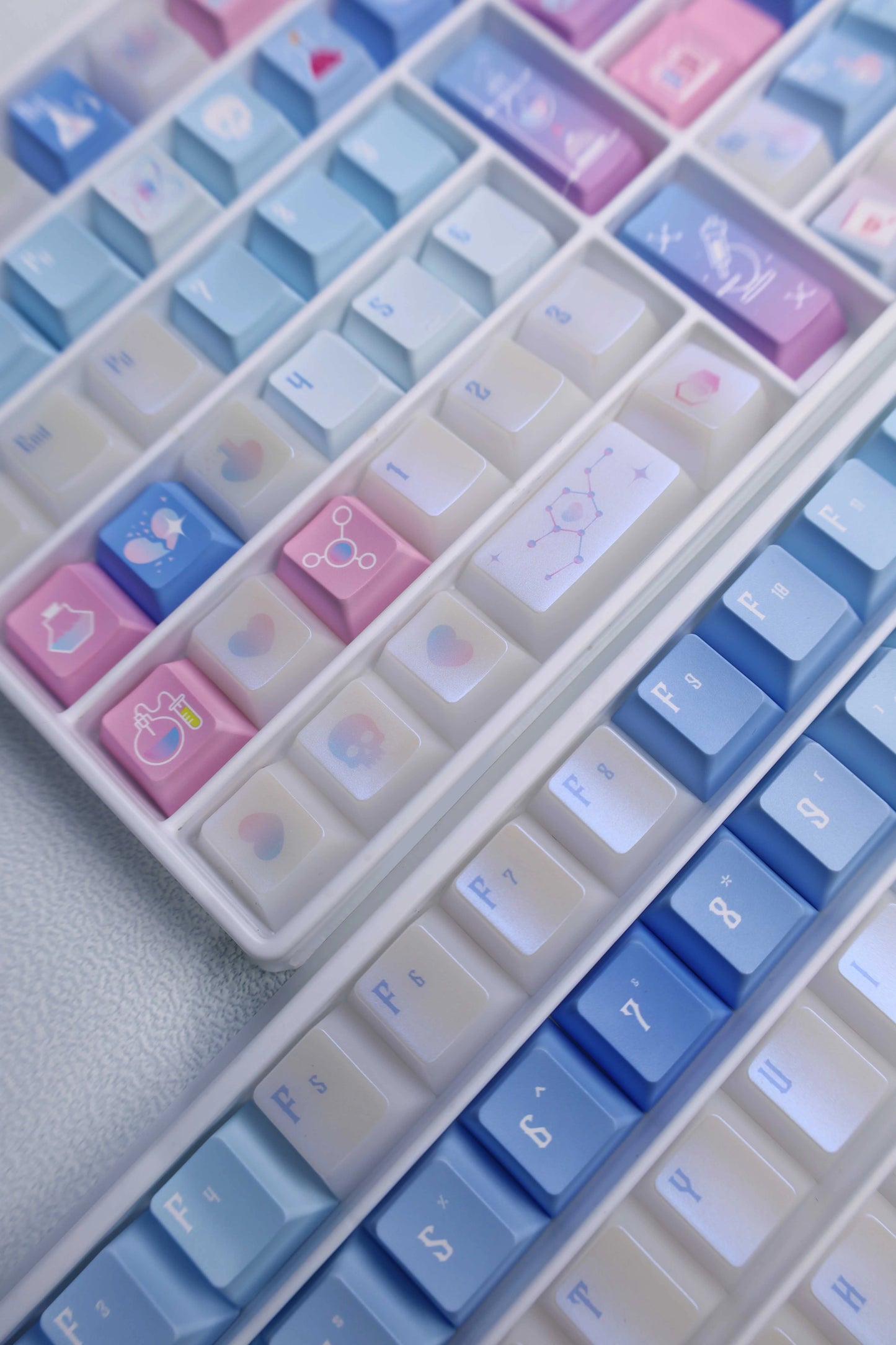 #0182 Heartbeat Lab Keycap Designed By Dorakey (not Including Keyboard)