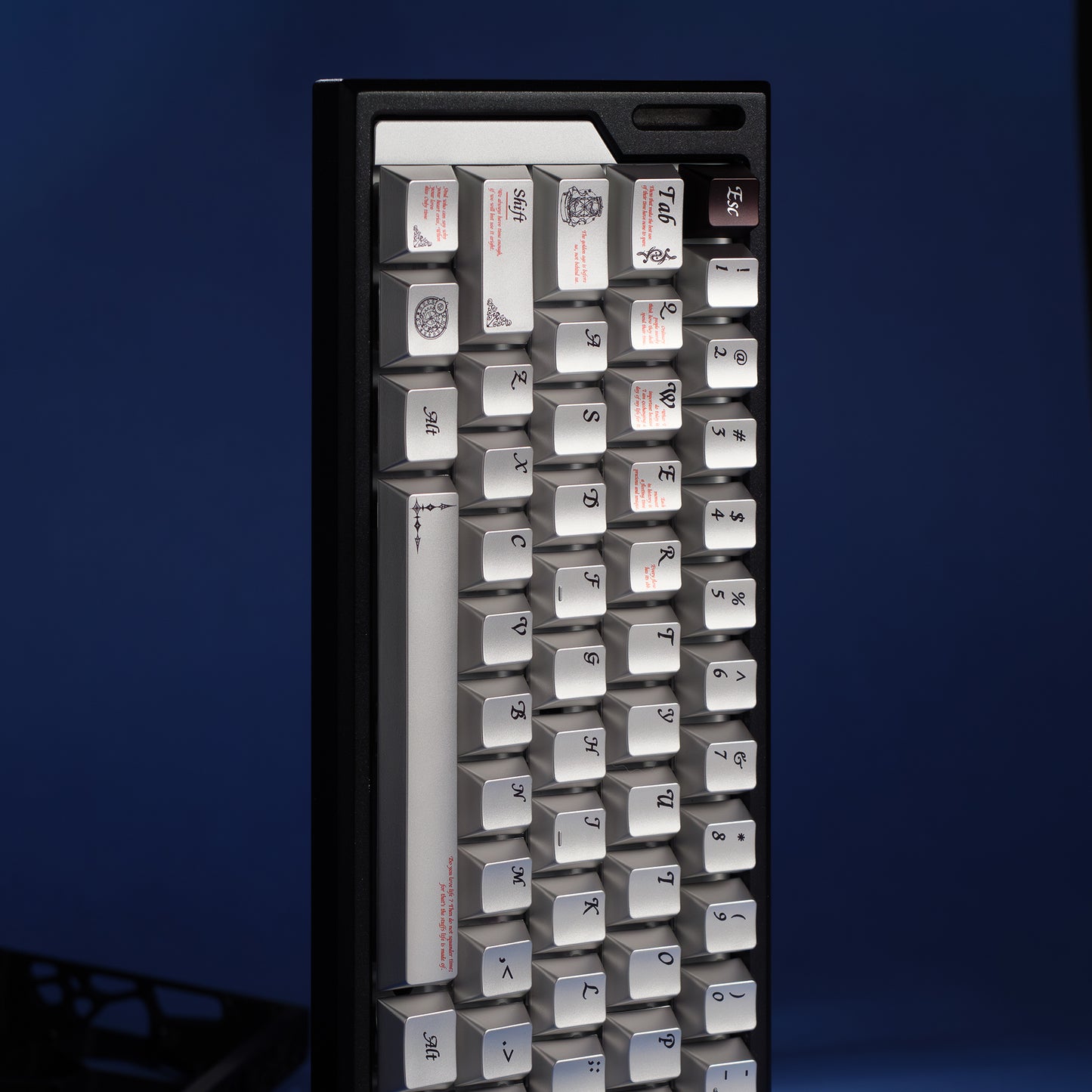 #0177 Time Silver Metallic Keycap Cherry Profile Designed By Womier (The surface of the keycaps is coated with a composite metallic finish; they are not made of solid metal.)