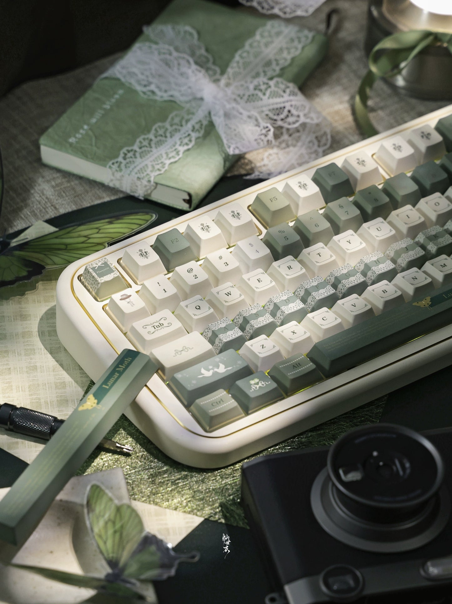 #0208 Florence Jade Green Lace Keycap Cherry Profile Designed By Sinkbox (not Including Keyboard)