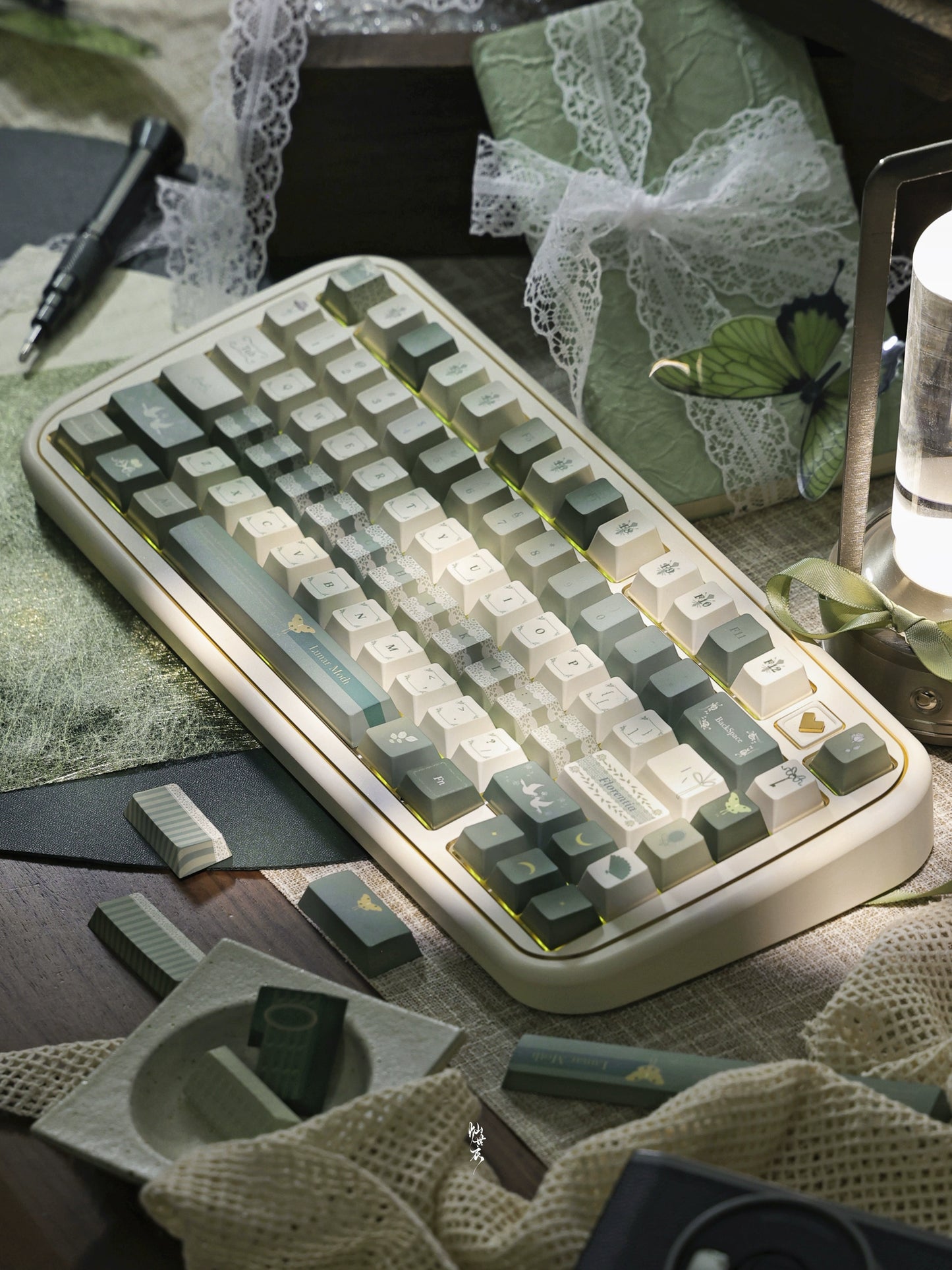 #0208 Florence Jade Green Lace Keycap Cherry Profile Designed By Sinkbox (not Including Keyboard)