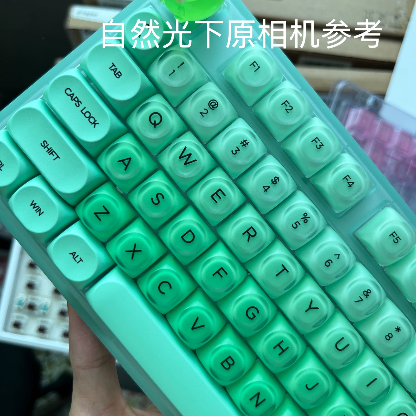 #0205 Lime Jelly Cute Round Keycap for 61/68/75/87/98/108 (not including keyboard)