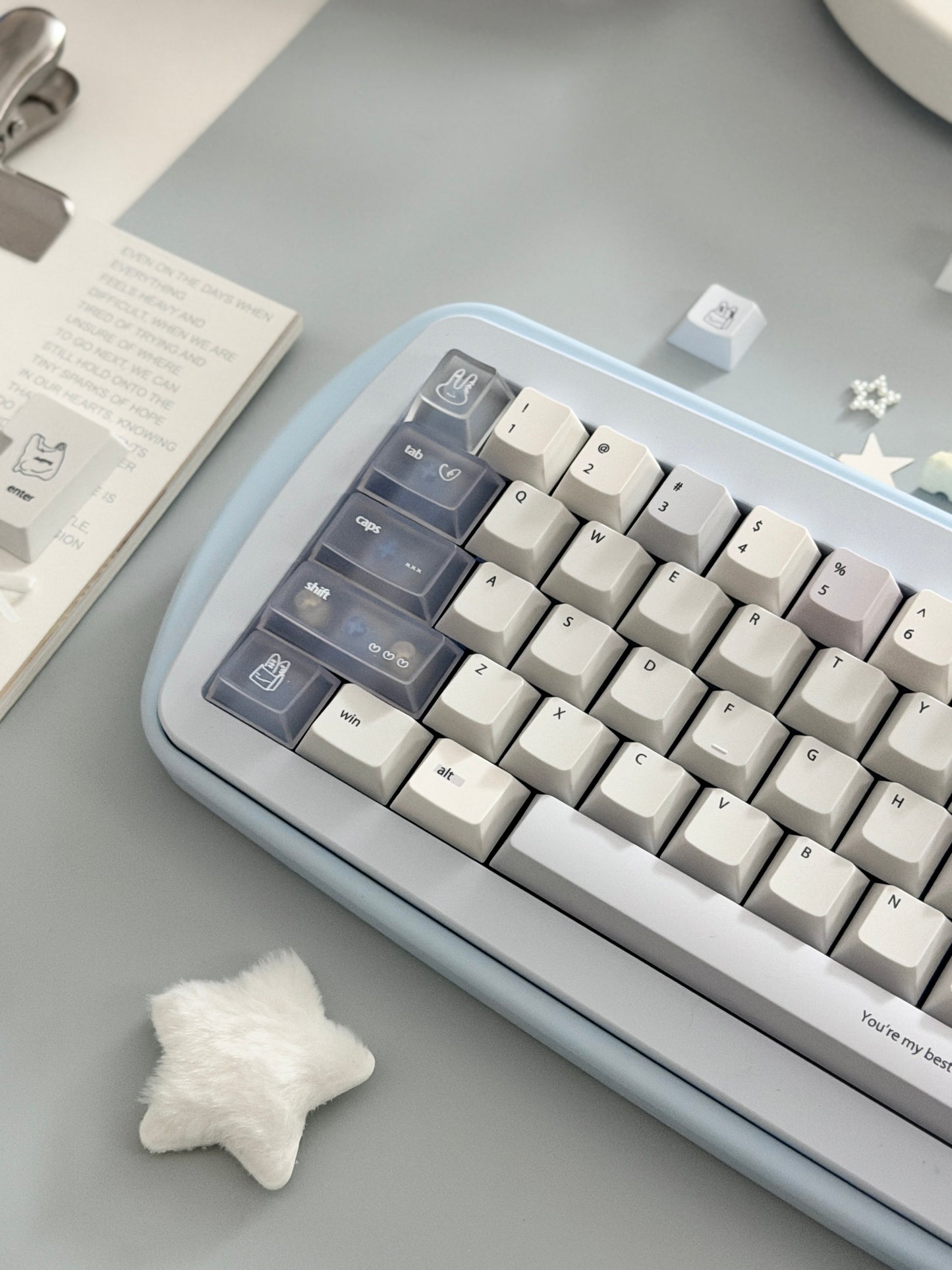 #0296 Minimalist Pale Blue White & Gray Keycap Set – Retro Japanese Style PBT Keycaps for Mechanical Keyboards Designed By Mochi Lab
