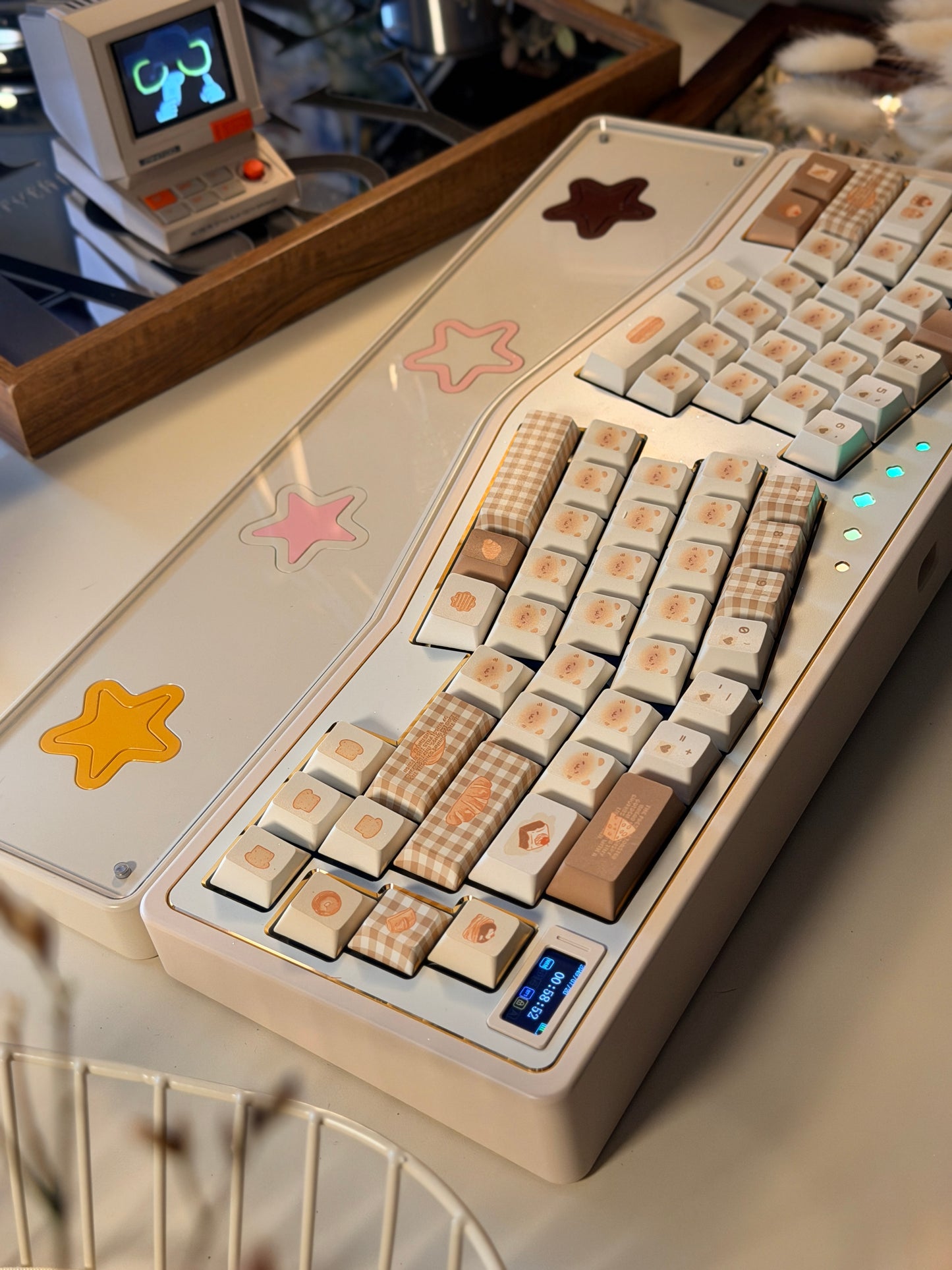 ONLY 1 instock Prebuilt Cream White StarAlice Aluminum Custom Mechanical Keyboard With Wrist rest