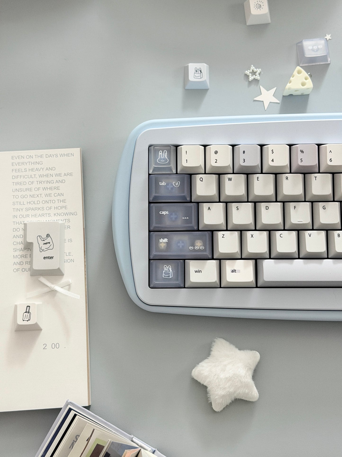 #0296 Minimalist Pale Blue White & Gray Keycap Set – Retro Japanese Style PBT Keycaps for Mechanical Keyboards Designed By Mochi Lab