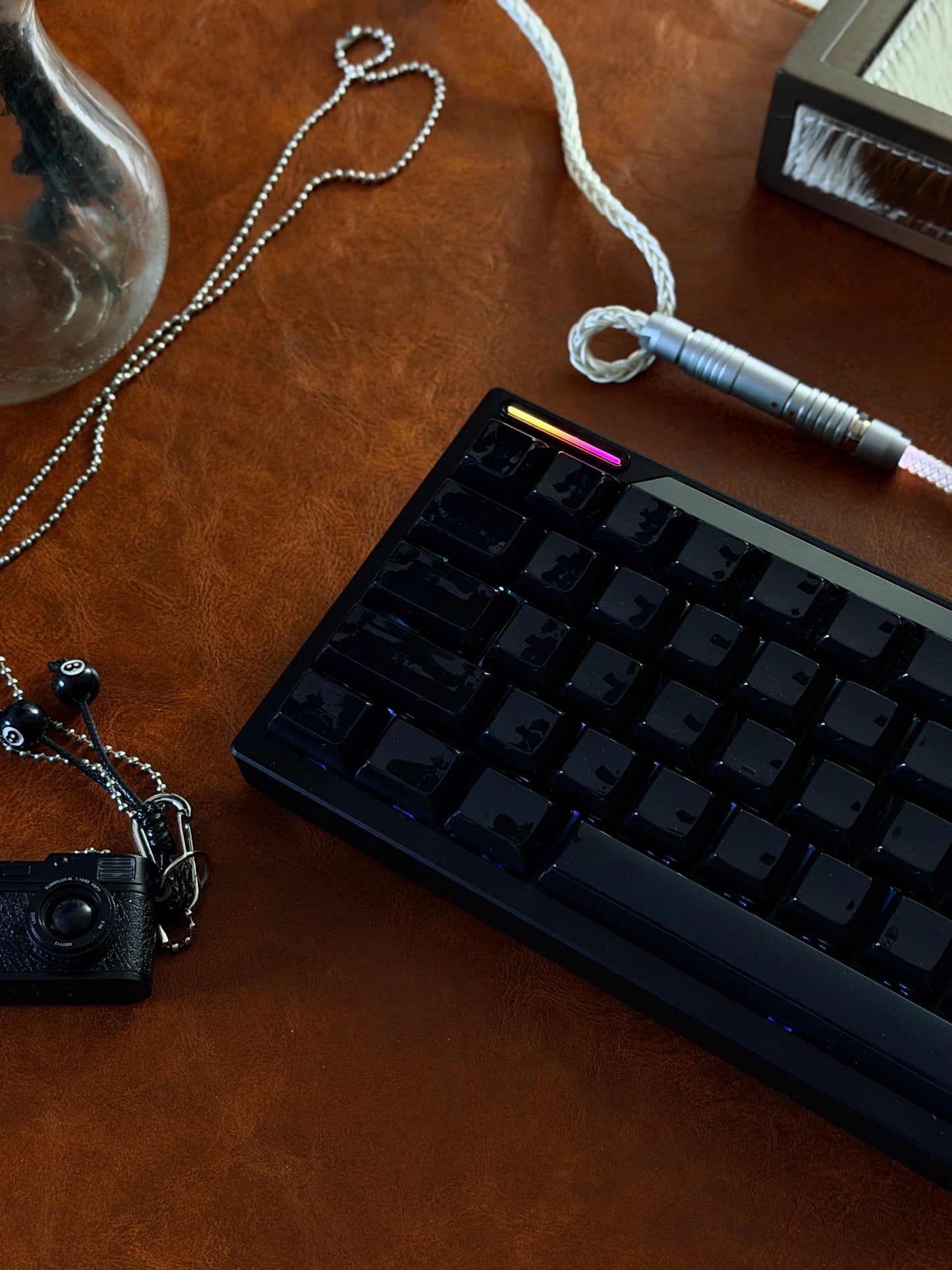 ONLY 1 Instock Prebuilt Aluminum Customized Mechanical Wired Keyboard Paper65 With Y3 Linear Switch & Black keycaps