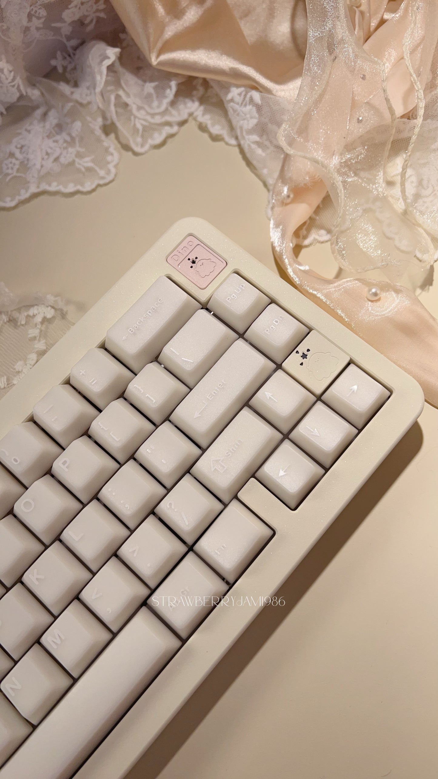 PREORDER Prebuilt Dino65 Cream Thock White Aluminum Customized Mechanical Keyboard