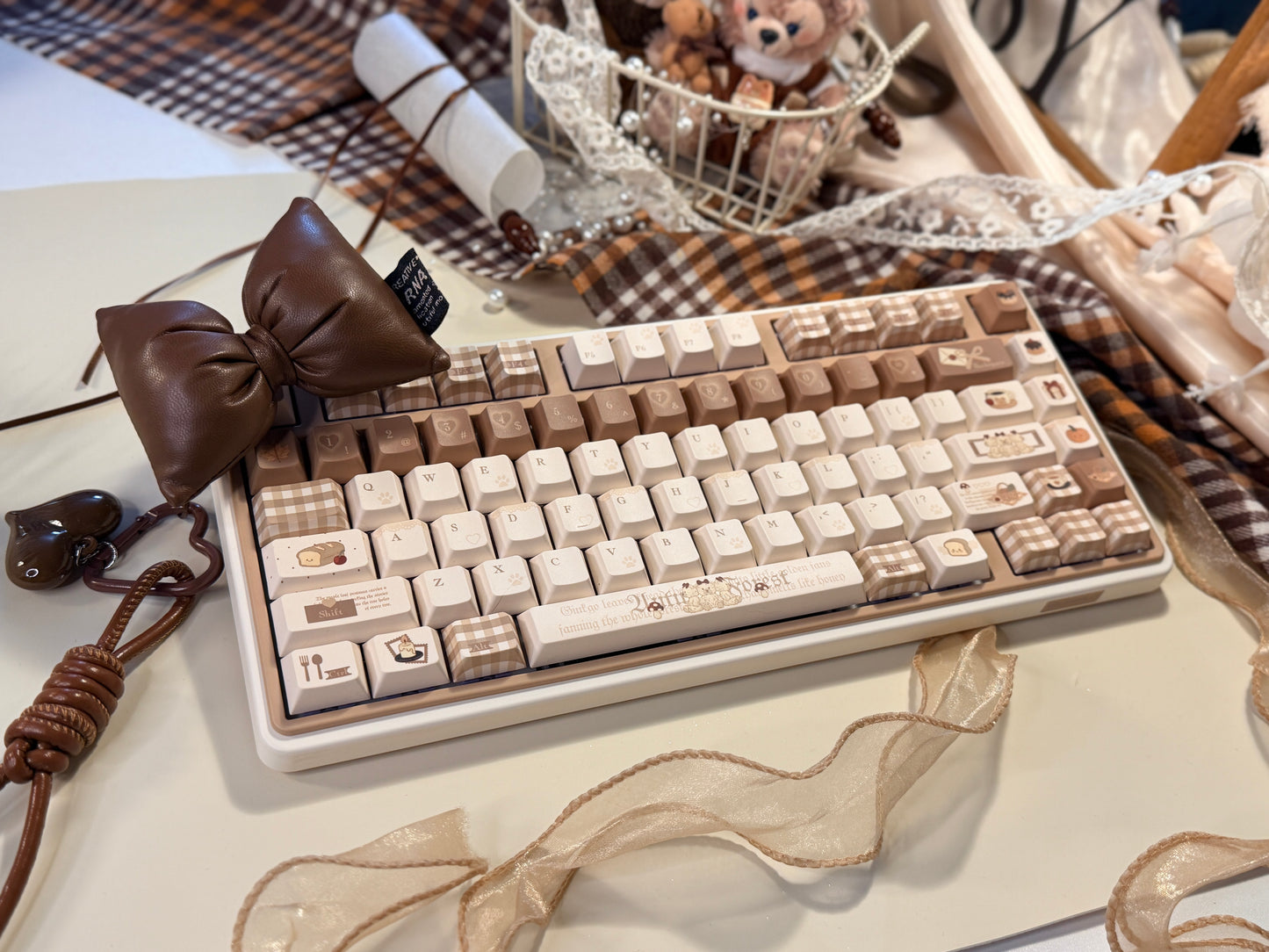 #0245 Mocha Bear Cute Brown Beige Keycap Cherry Profile（not including keyboard）