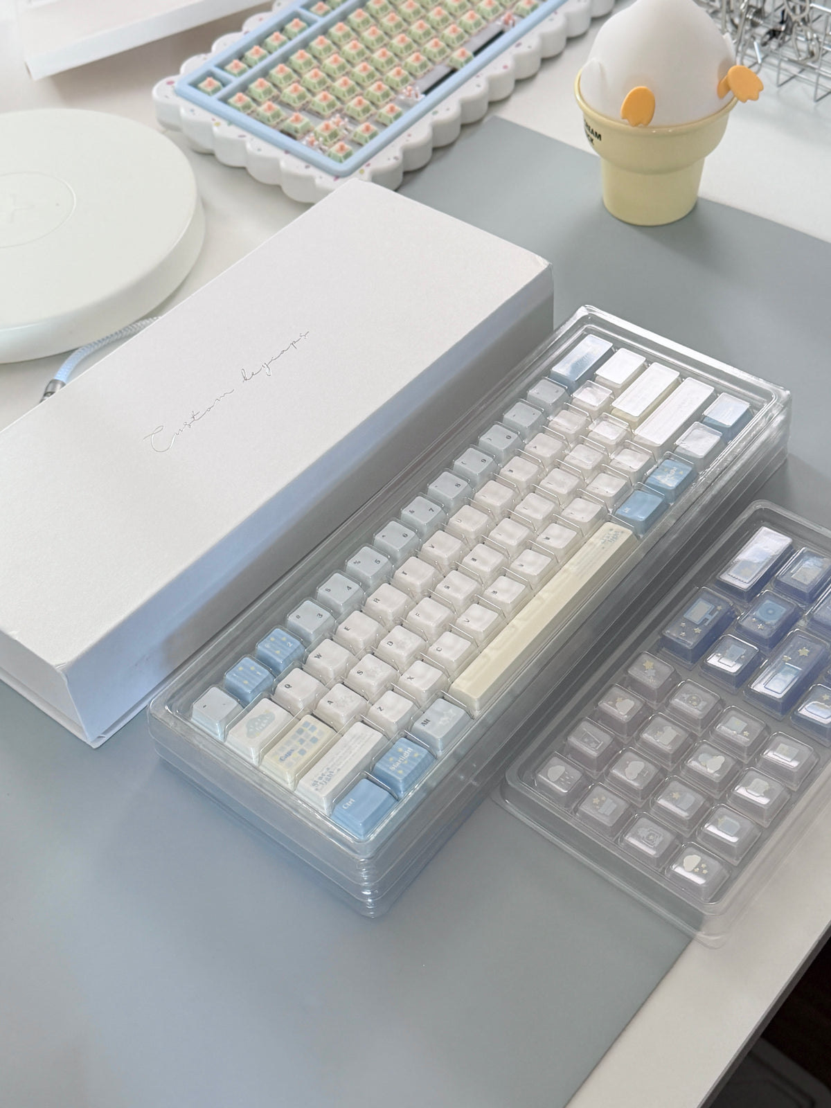#0306 Little Starlight Keycaps | Cute Starry Sky PBT Keycap Set | Blue & White Kawaii Mechanical Keyboard Keycaps Designed By Doki Lab