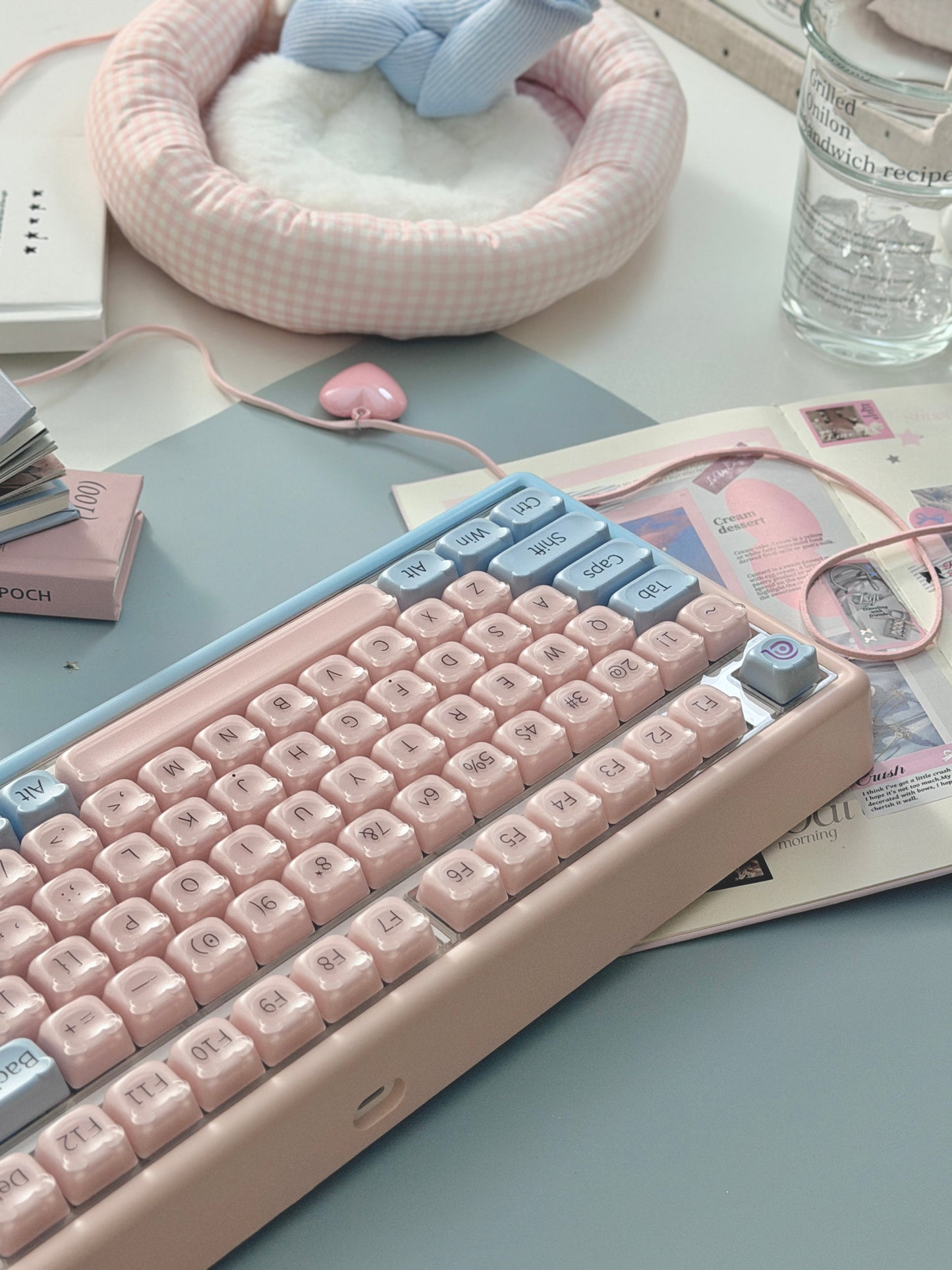 Unboxing Sample For Sales ONLY 1 Instock ainbell base99 pale pink Blue Bear RGB Backlit wireless mechanical keyboard