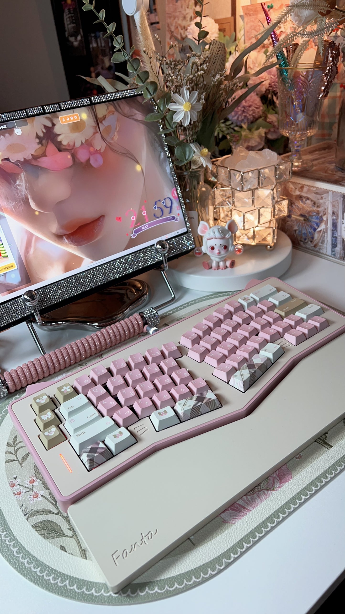 Preorder Prebuild Kitten Alice Ergonomic Pastel Pink Beige Aluminum Mechanical Keyboard