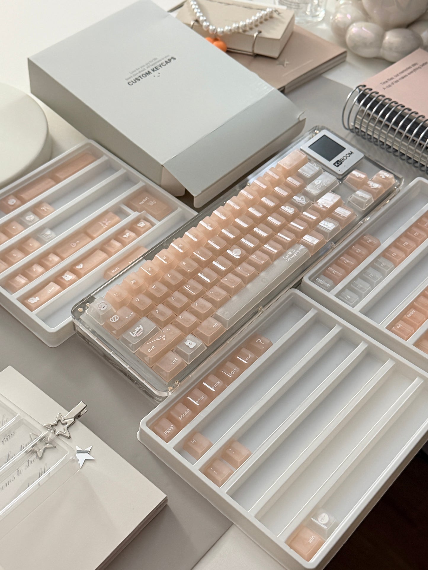Unboxing Sample For Sale ONLY 1 Instock KiiBOOM Phantom 64 Clear Crystal Acrylic Keyboard + custom Peach Pink Keycaps