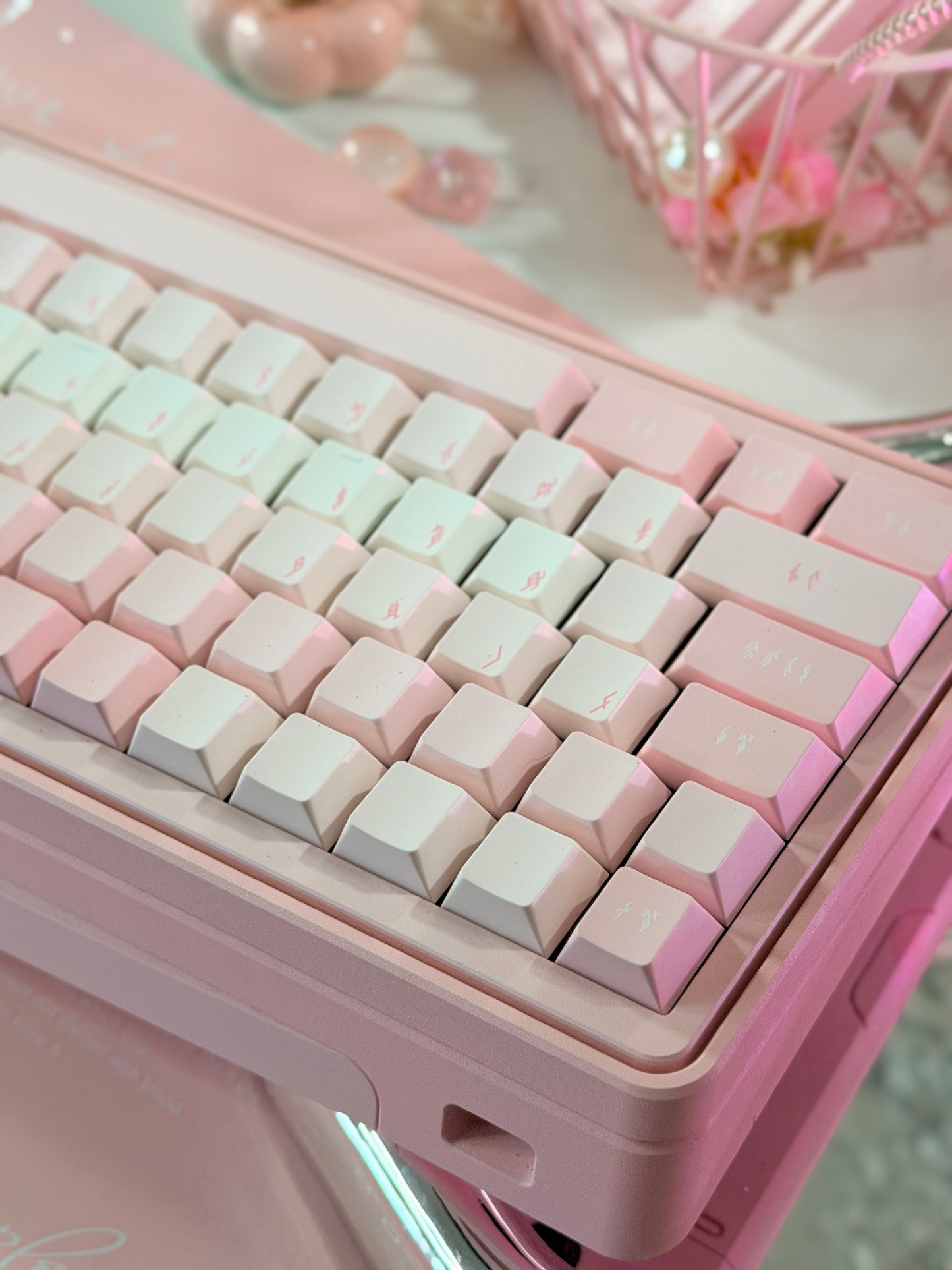 ONLY 1 Instock Prebuilt Aluminum Customized Mechanical Keyboard PERCENTSTUDIO VOLT2.0 Pale Pink Set + VOLT PLUS PAD
