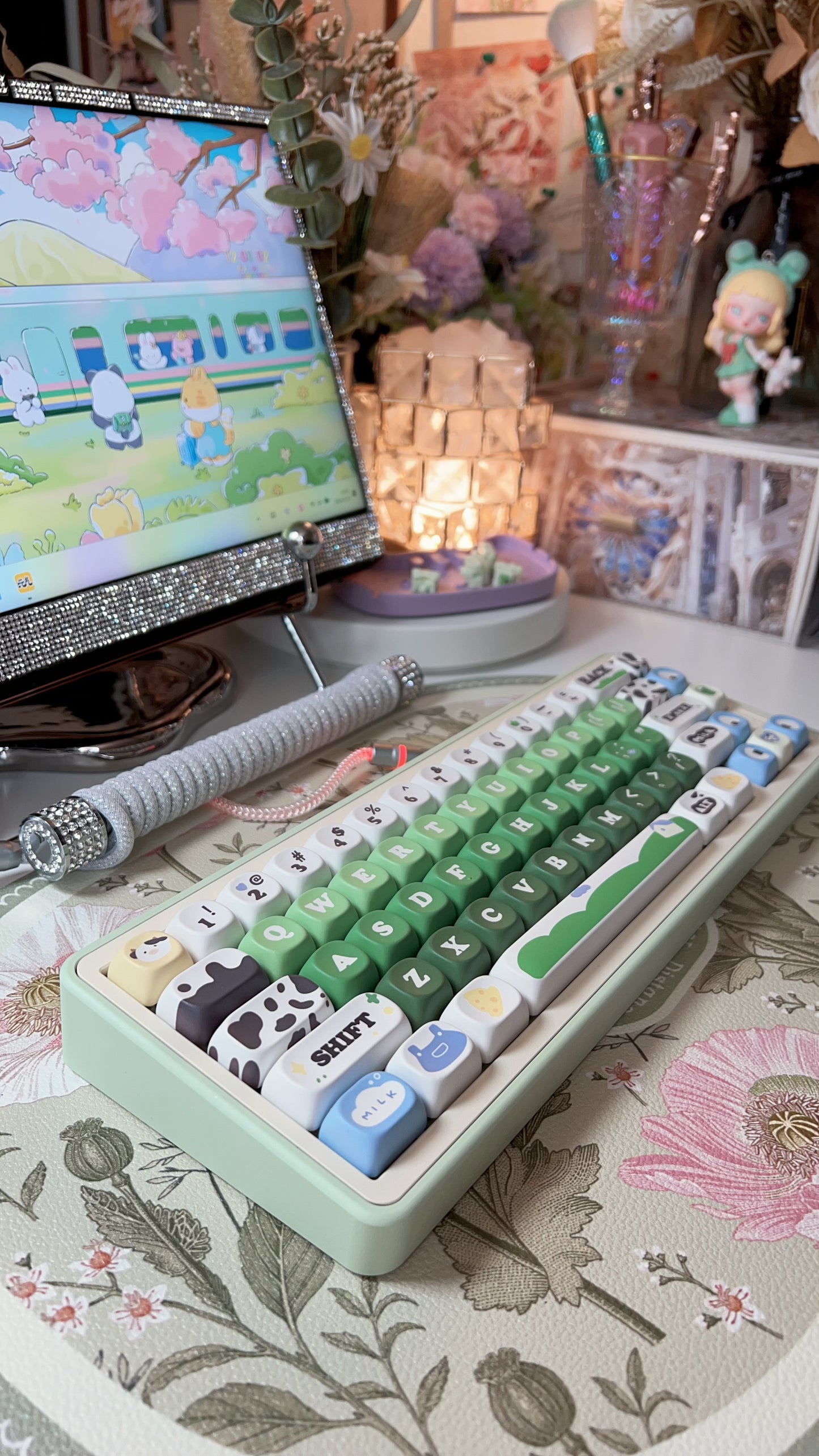 【Preorder】 Prebuilt Story65 Pastel Gradient Green Farm Aluminum Mechanical Customized Keyboard