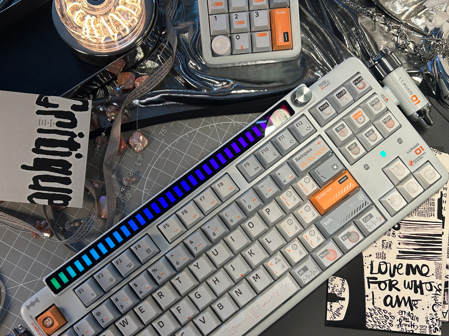 Unboxing Sample For Sales ONLY 1 Instock KeysMe Lunar 01 Mechanical Keyboard + Pad Set