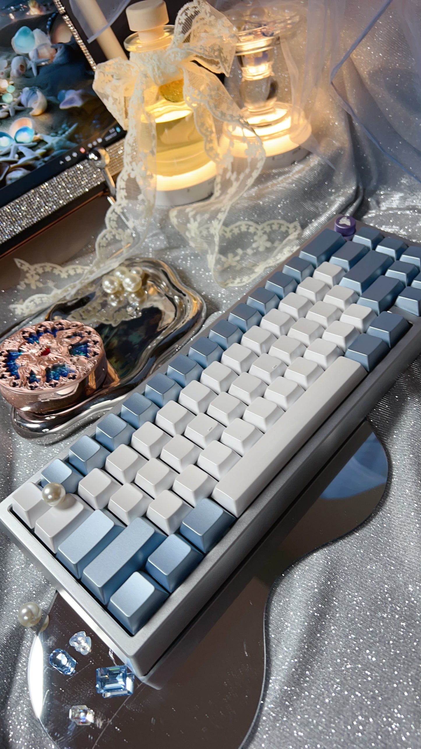 【Only 1 In-stock】 Prebuilt Meletrix ZOOM65V2 GTsilver Pink Aluminum Customized Mechanical Keyboard