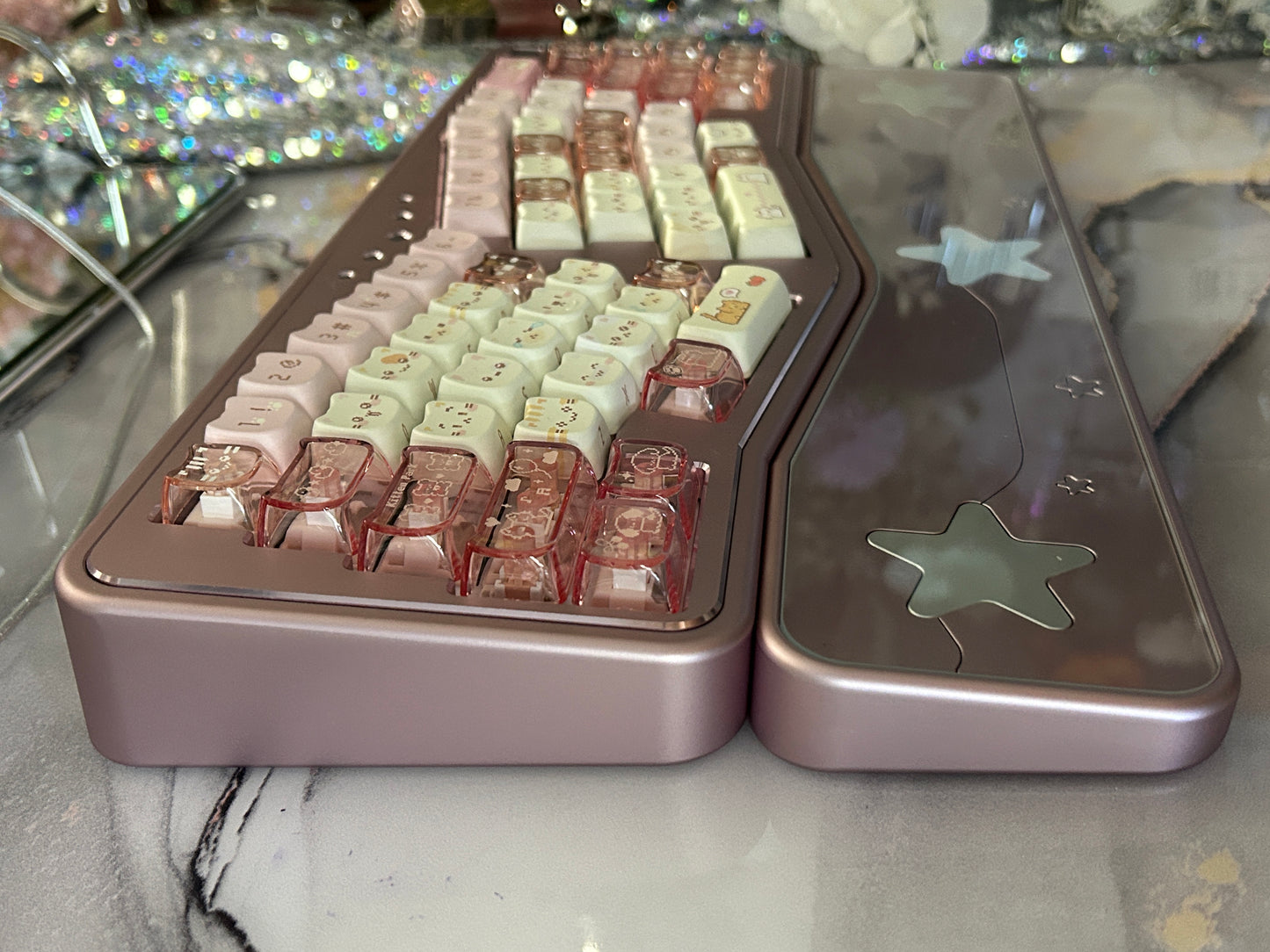 Preorder Prebuilt Aluminum Customized Mechanical Keyboard Staralice Anodized Pink set with Wristrest & switch & Cat Keycaps