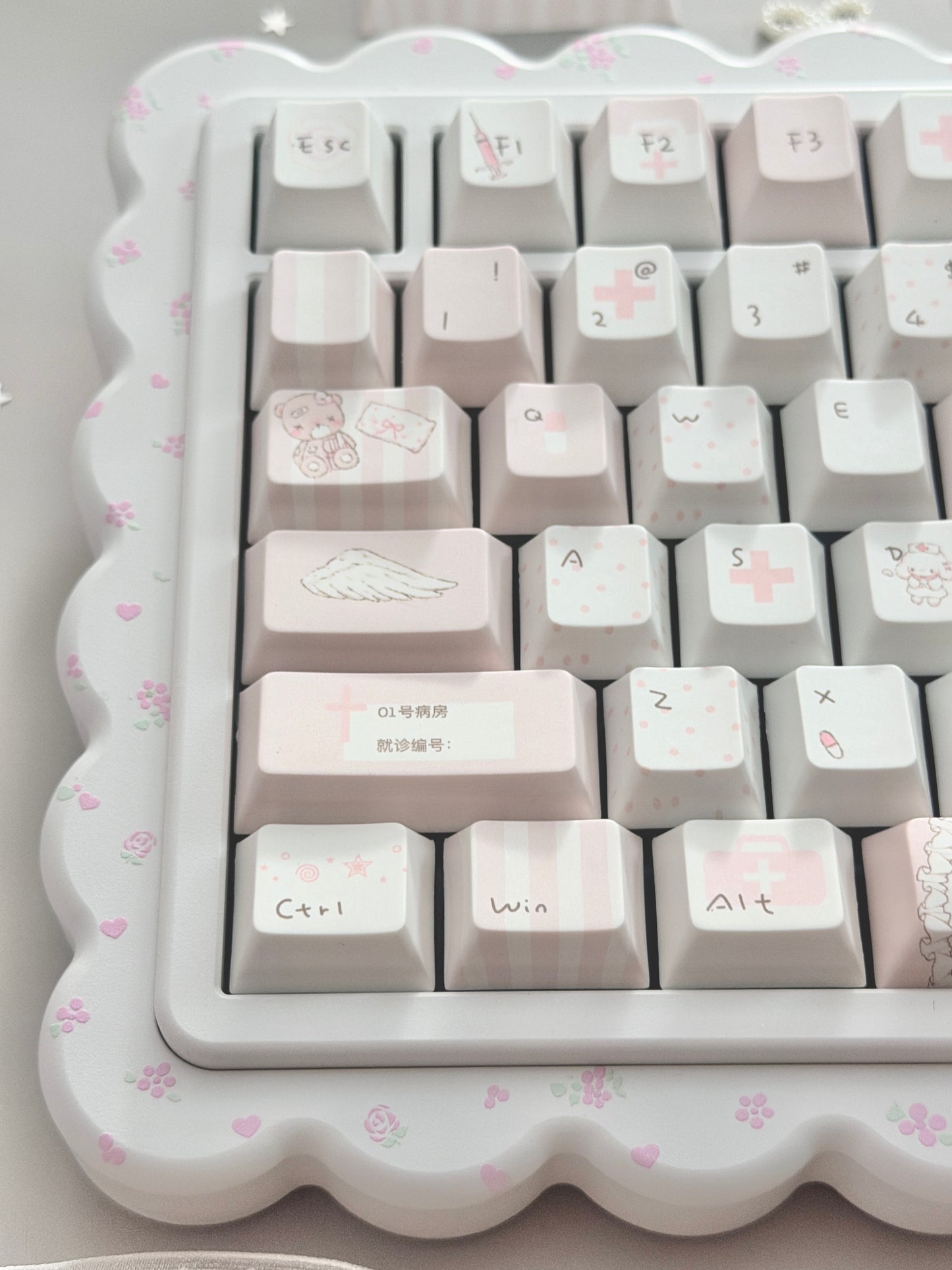 ONLY 1 Instock Prebuilt Aluminum Customized Mechanical Keyboard Cookies75 White Floral Set
