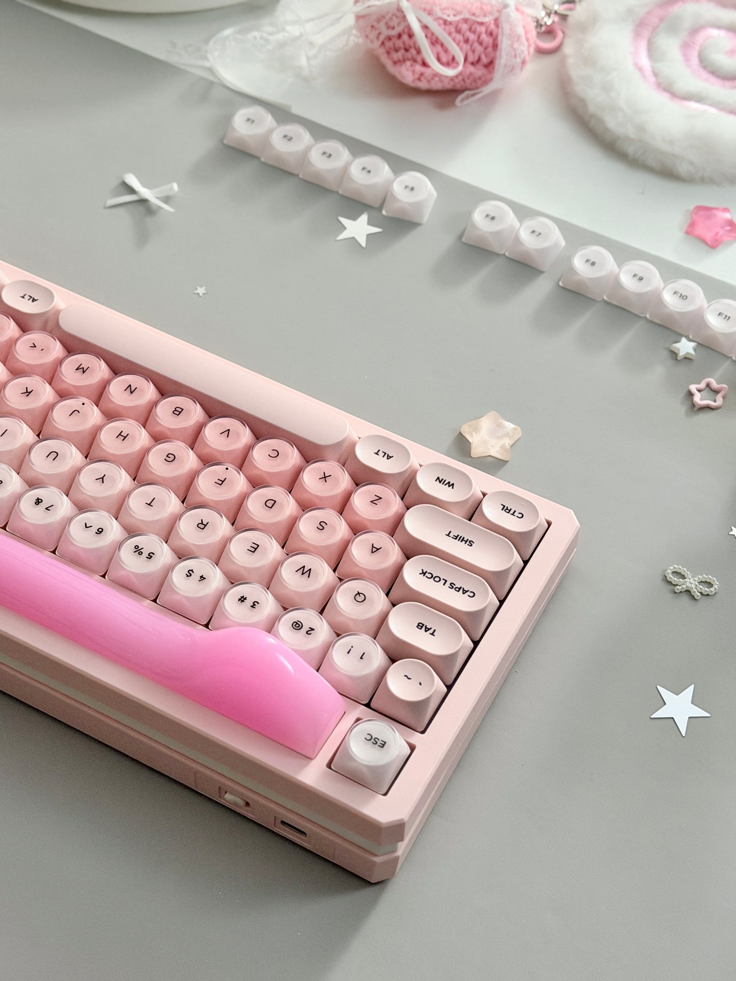Unboxing Clearance ONLY 1 Instock WOMIER K80 MECHANICAL KEYBOARD With Cat Ear Light Box