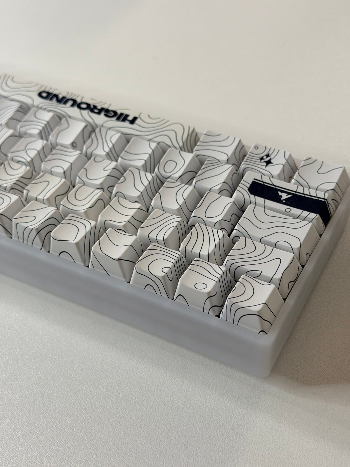 Unboxing Clearance Higround Wireless Gaming Keyboard HG68 Basecamp 65 Mechanical Keyboard SNOWSTONE