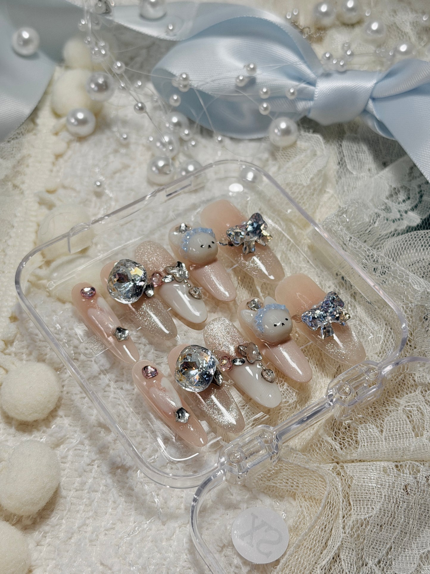 Designer False Nails Cute Bunny Diamond Creamy Champion Shimmer Long Press-On Nails(#937)