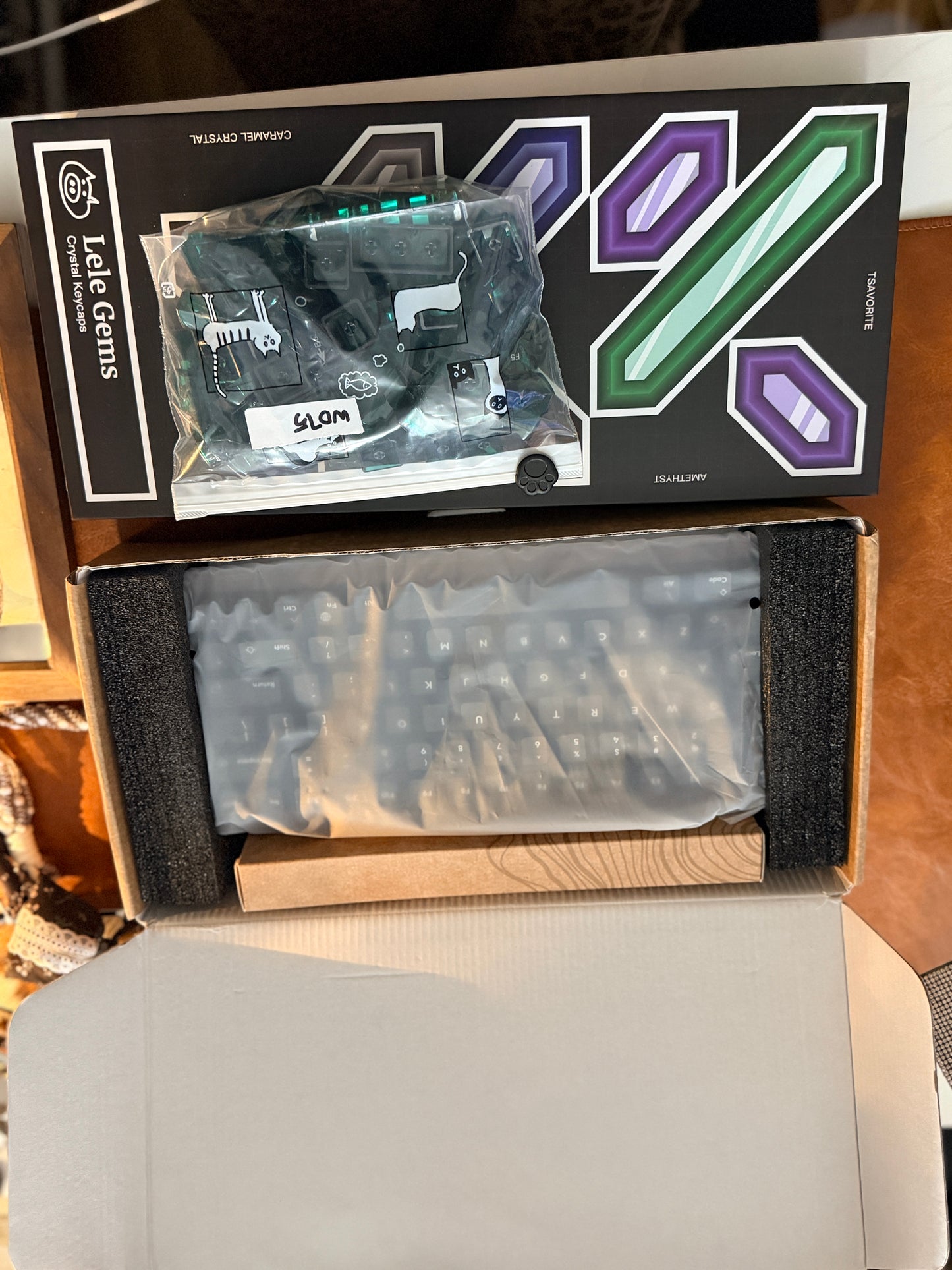 Unboxing Clearance ONLY 1 Instock WOMIER WD75 WIRELESS WOODEN KEYBOARD ➕ lelelab Lele Gems Crystal Keycaps