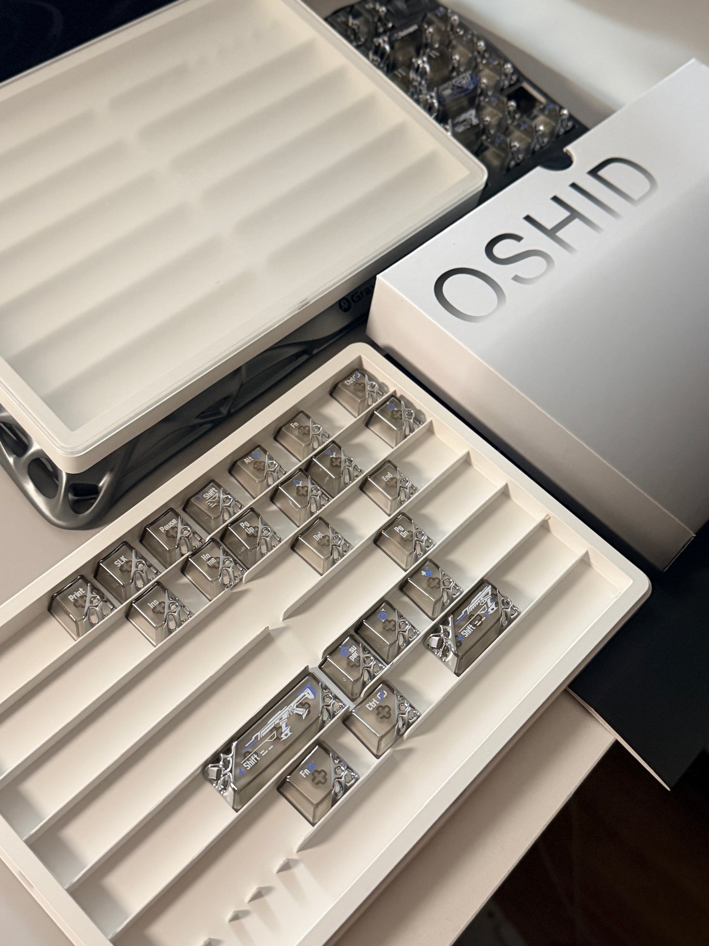 Unboxing Clearance ONLY 1 GravaStar Mercury K1 Pro - Interstellar Silver Mechanical Keyboard  & QUANTUM HONEYCOMB KEYCAPS