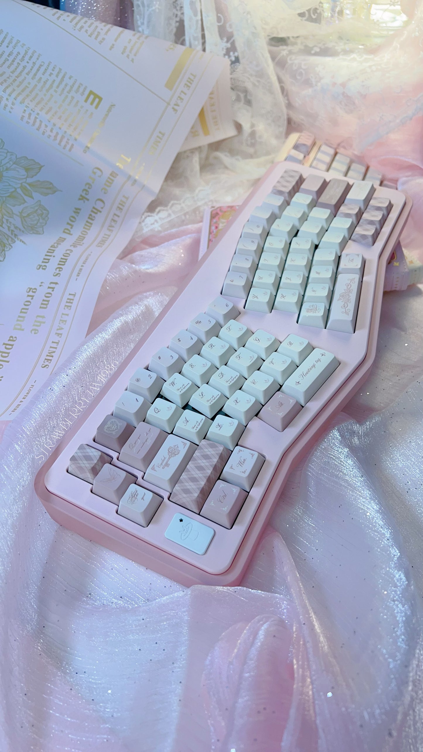 Prebuilt Vlice Pink Aluminum Customized Mechanical Keyboard