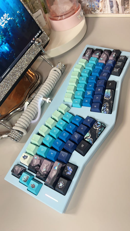 Prebuilt Pastel Blue Spring Ergonomic Aluminum Customized Mechanical Keyboard With Midnight Blue Butterfly Keycaps