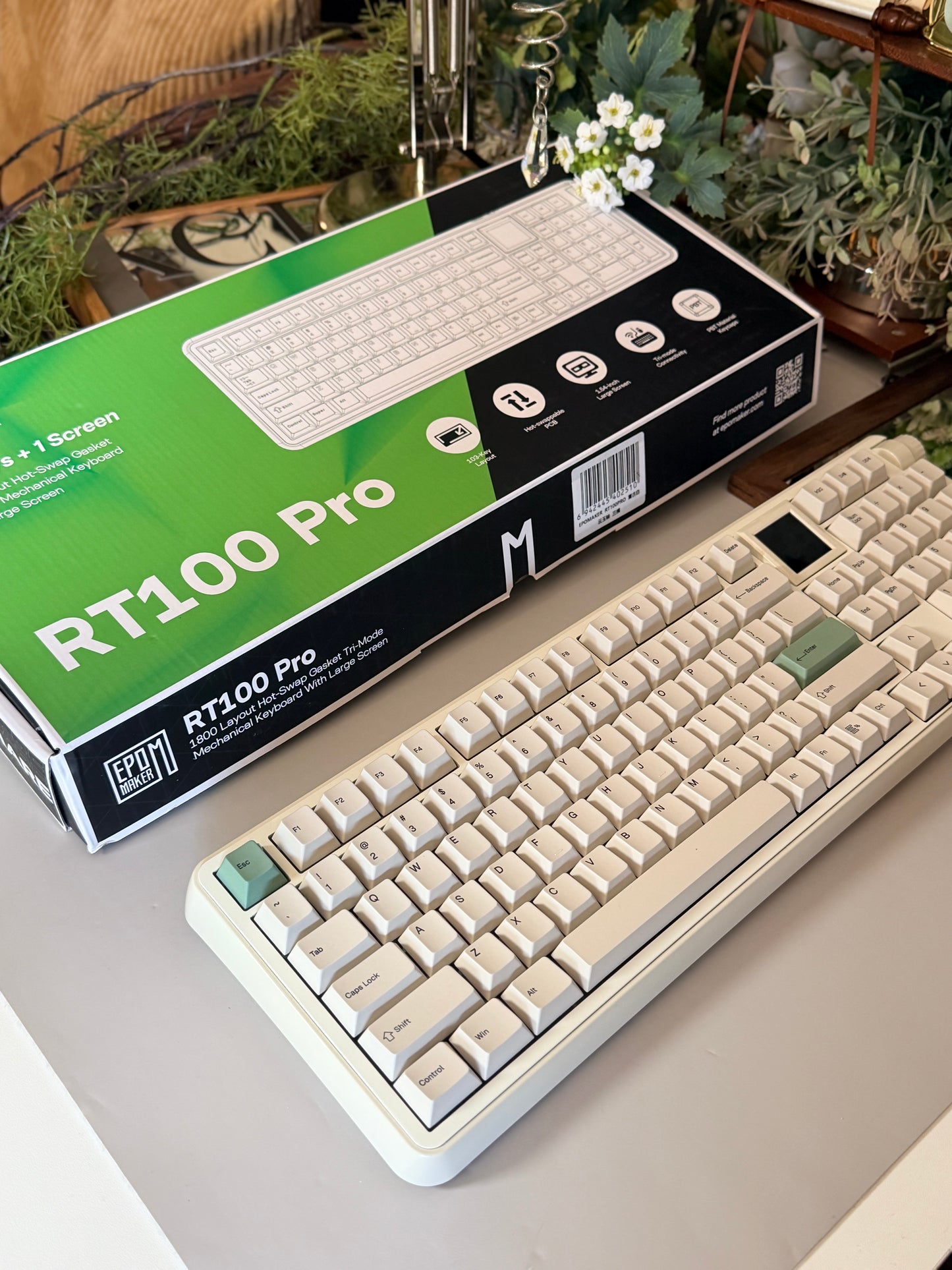 Unboxing Clearance ONLY 1 Instock EPOMAKER RT100 PRO Retro White （Creamy Jade Switch）