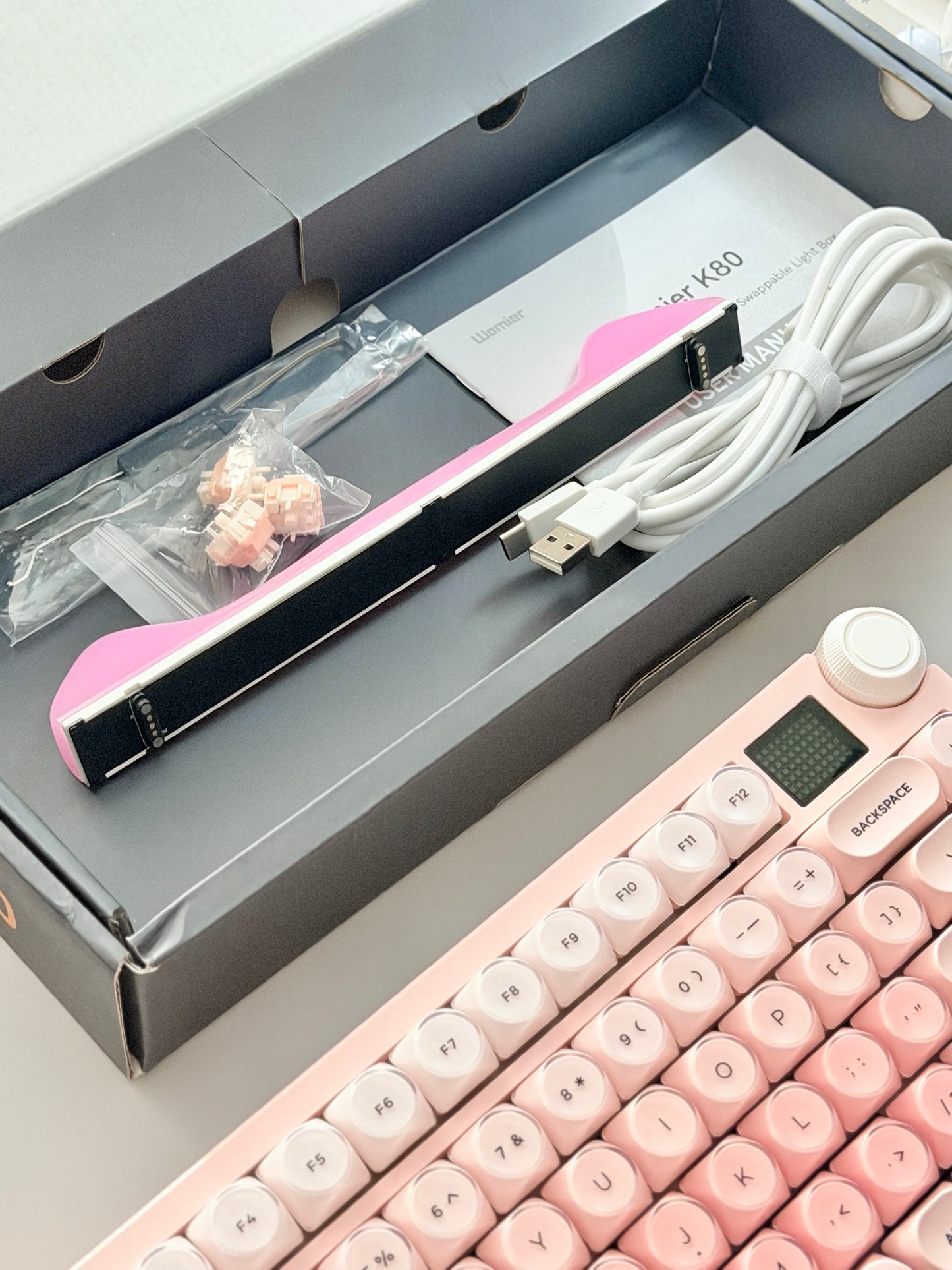 Unboxing Clearance ONLY 1 Instock WOMIER K80 MECHANICAL KEYBOARD With Cat Ear Light Box