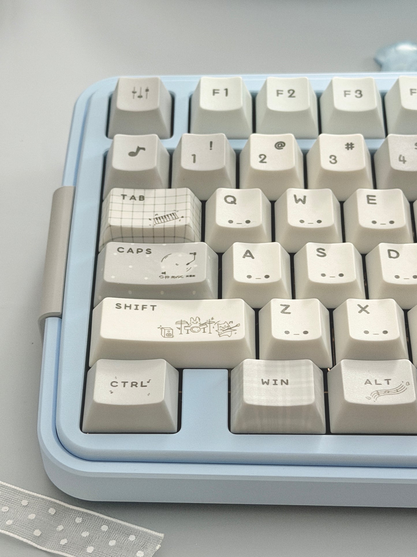 ONLY 1 Instock Prebuilt Aluminum Custom Mechanical Keyboard Bread80 Wireless Pale Blue Set