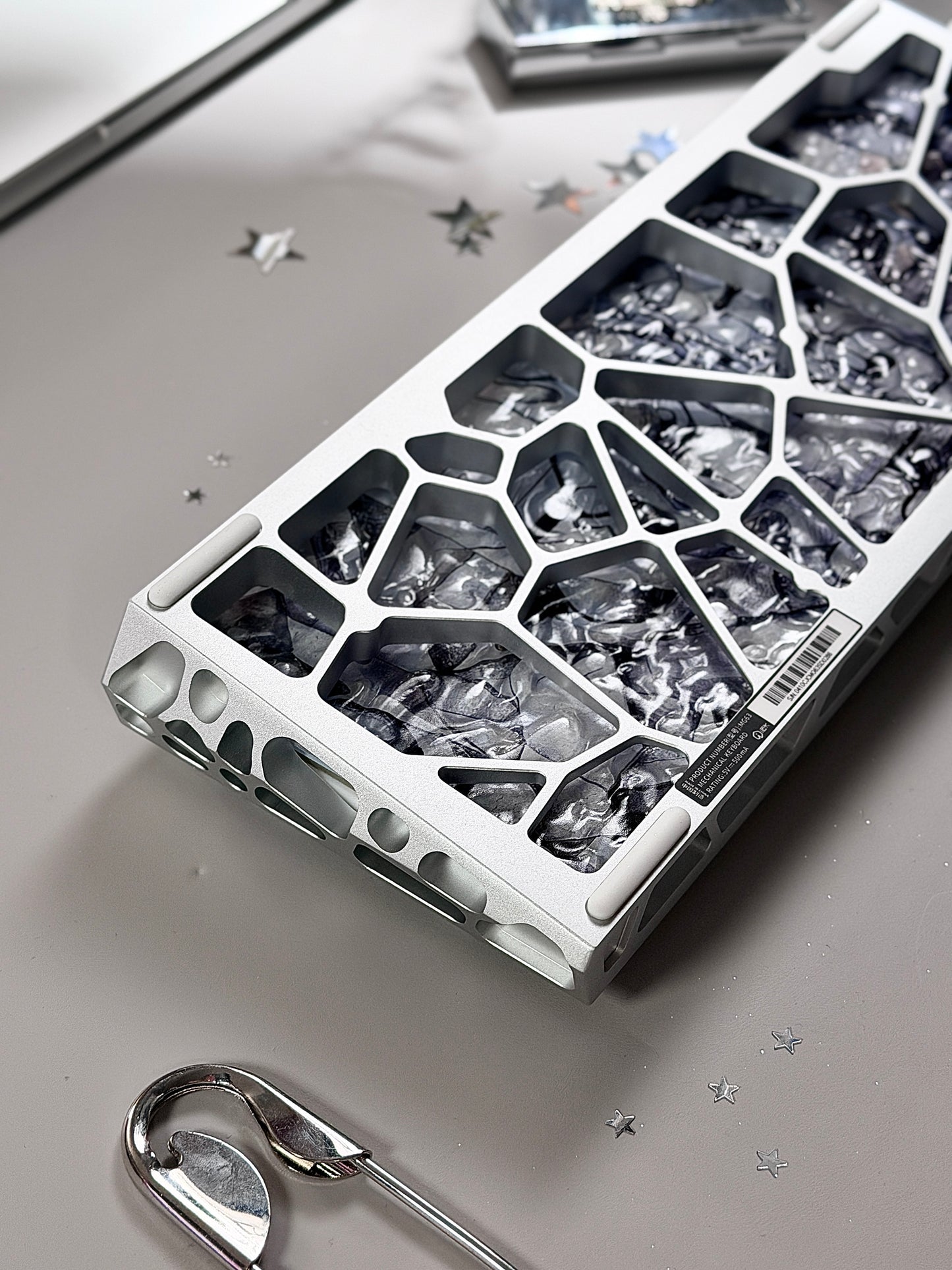Unboxing Clearance ONLY 1 InstockI ROK Hollow Aluminum Silver MG63 Magnetic Gaming Mechanical Keyboard