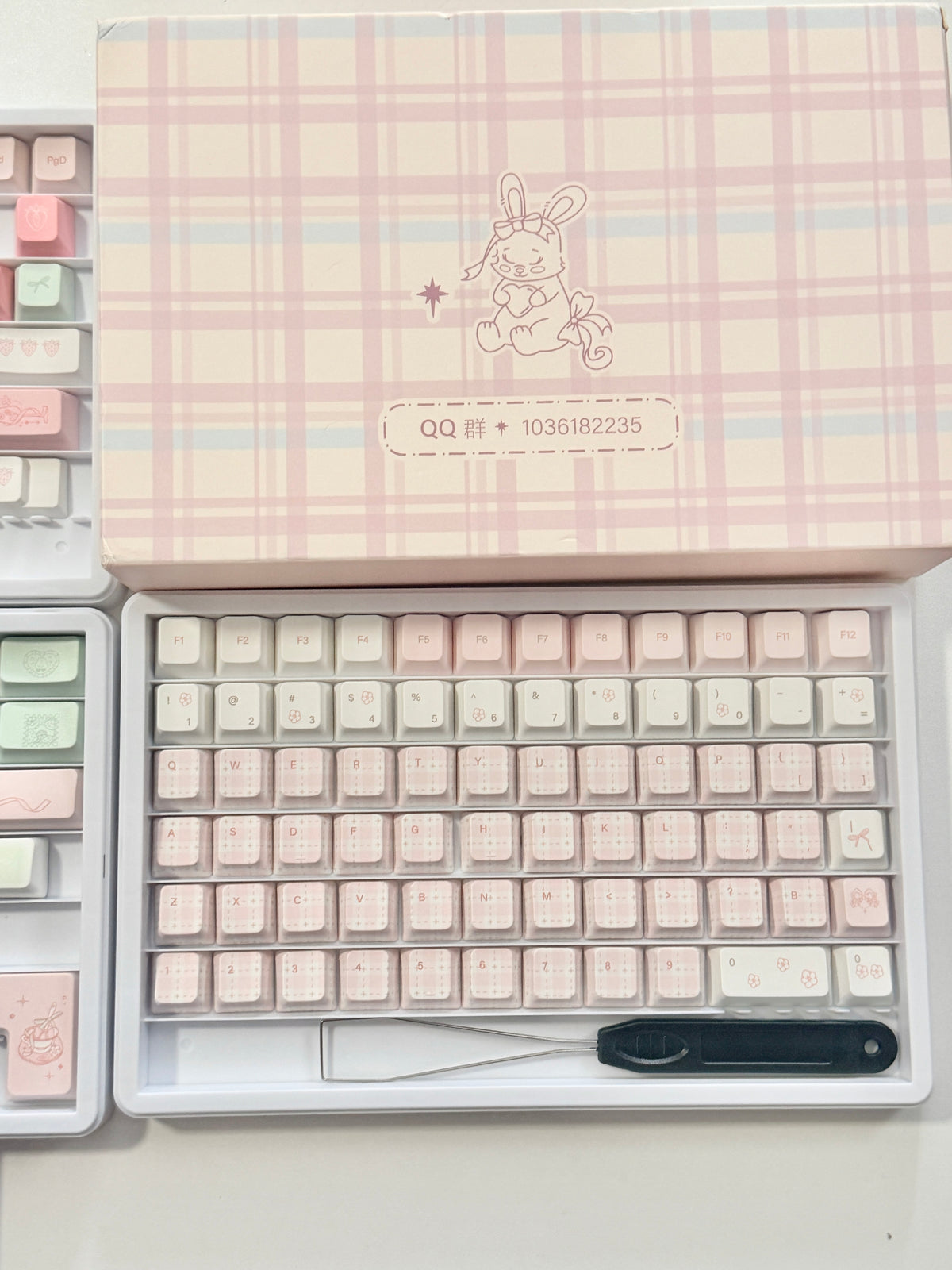 #0314 Bunny Berry Roll Pastel Strawberry Milk & Mint Green Keycap Set – Kawaii Pink Cream Cute Cartoon Mechanical Keyboard Keycaps