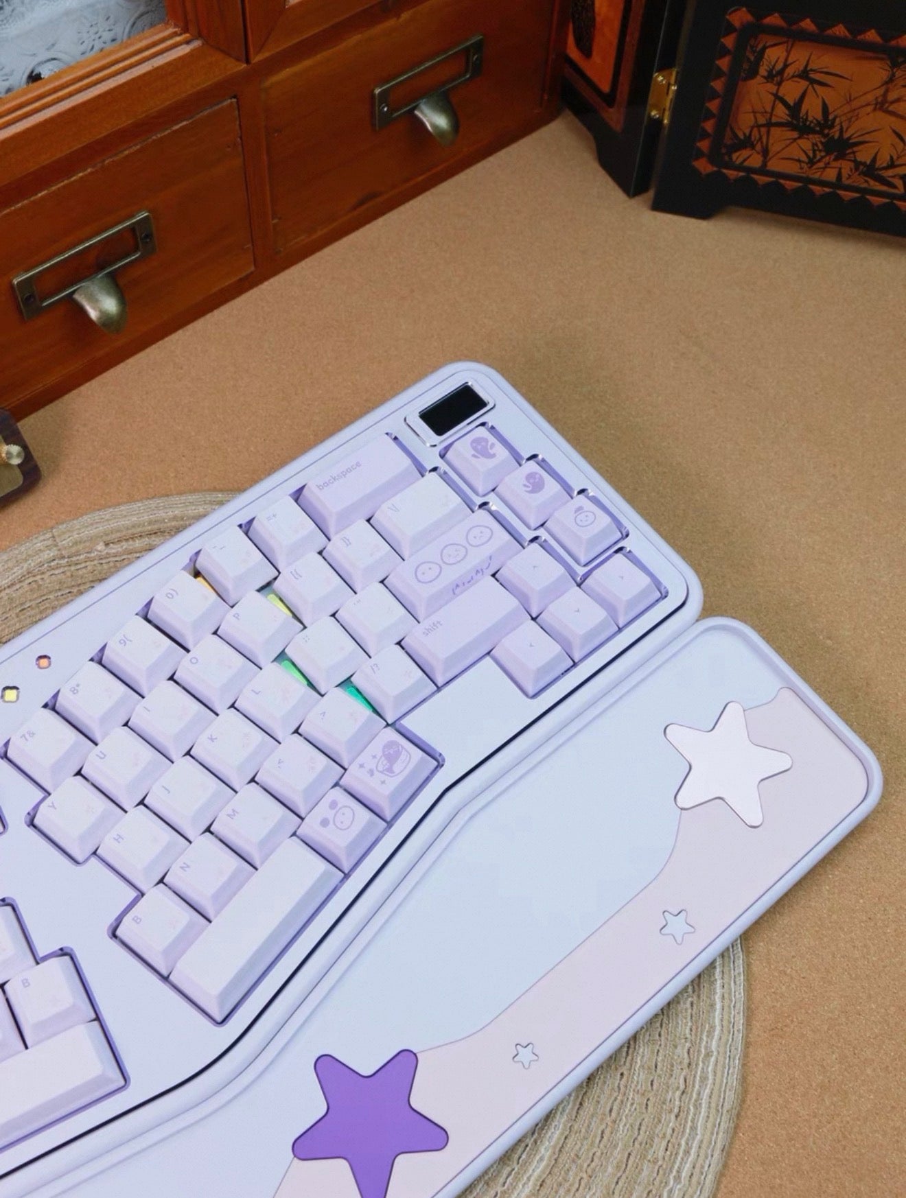 Preorder Prebuilt Aluminum Customized Mechanical Keyboard Staralice Set （including switch Keycaps and wristrest）