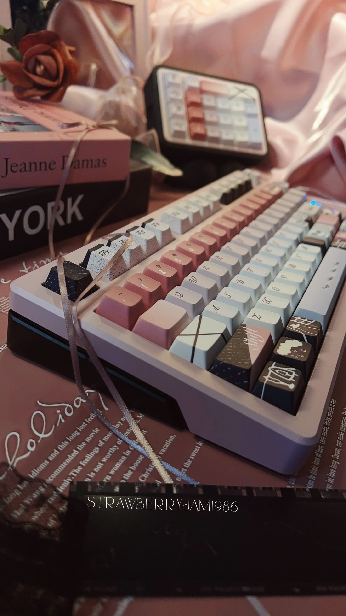 Prebuilt Rainbow75 Dusty Pink Black Aluminum Customized Mechanical Keyboard