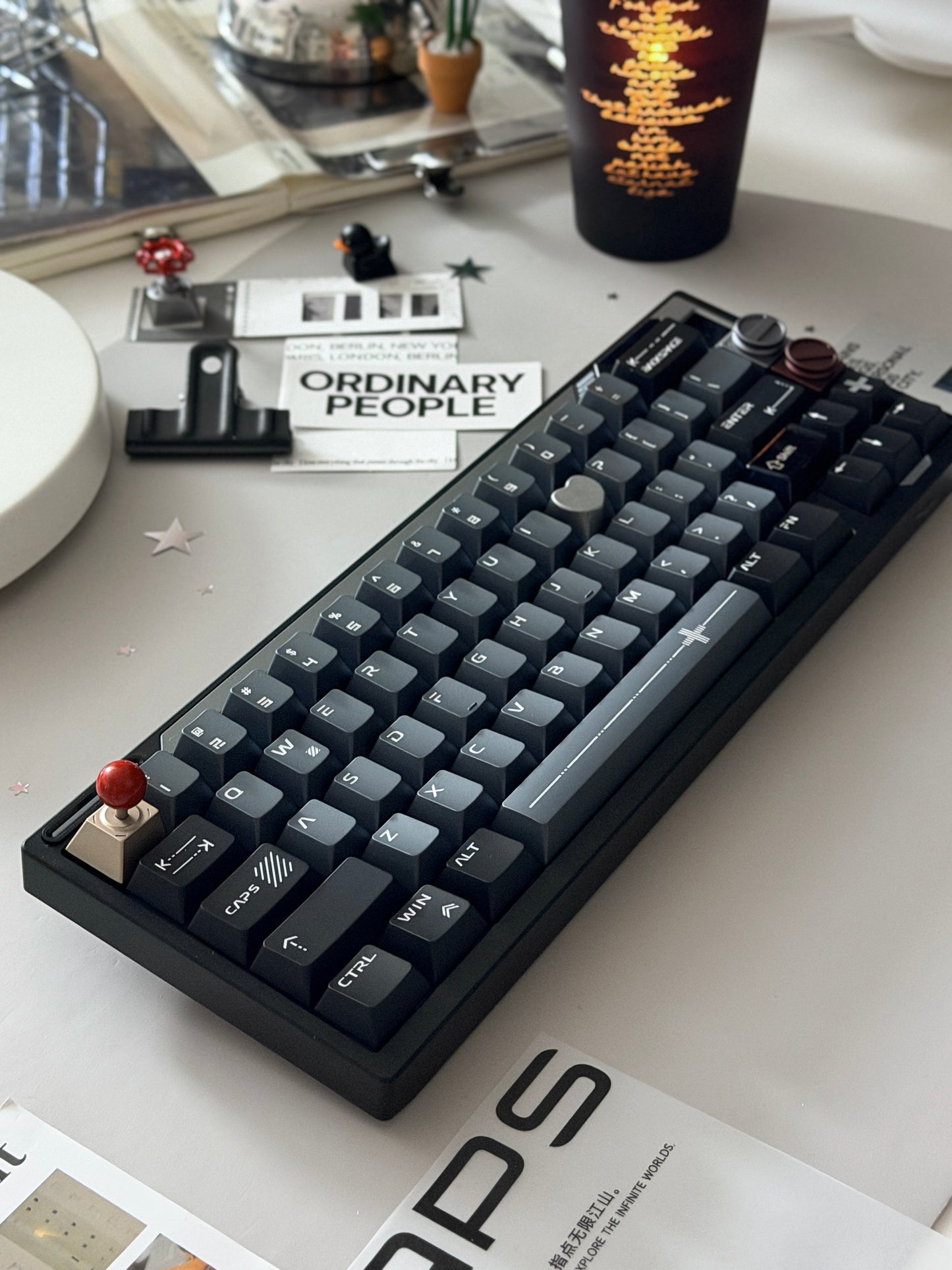 ONLY 1 Prebuilt Aluminum Custom Mechanical Keyboard Wuque Paper65 PRISM BLACK ➕ MCAPS Metal Keycap