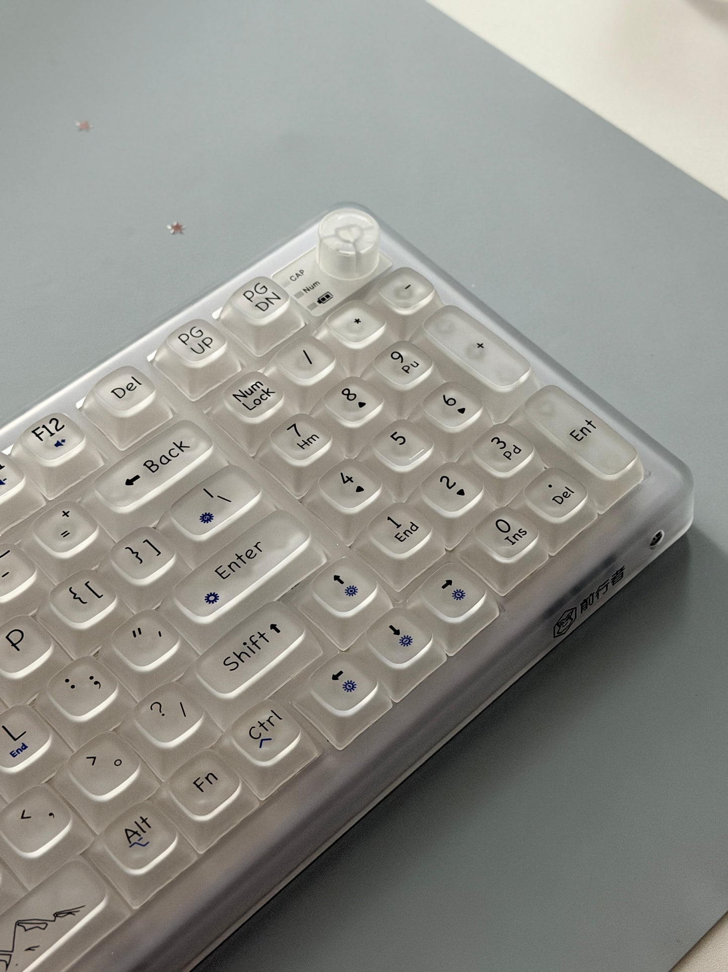 EWEADN V99 Wireless Transparent Mechanical Gaming Keyboard with RGB Backlight