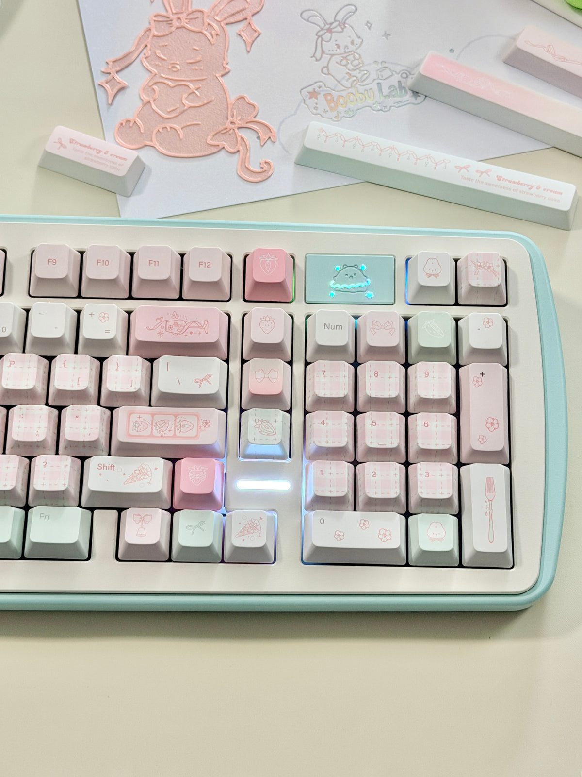 #0314 Bunny Berry Roll Pastel Strawberry Milk & Mint Green Keycap Set – Kawaii Pink Cream Cute Cartoon Mechanical Keyboard Keycaps