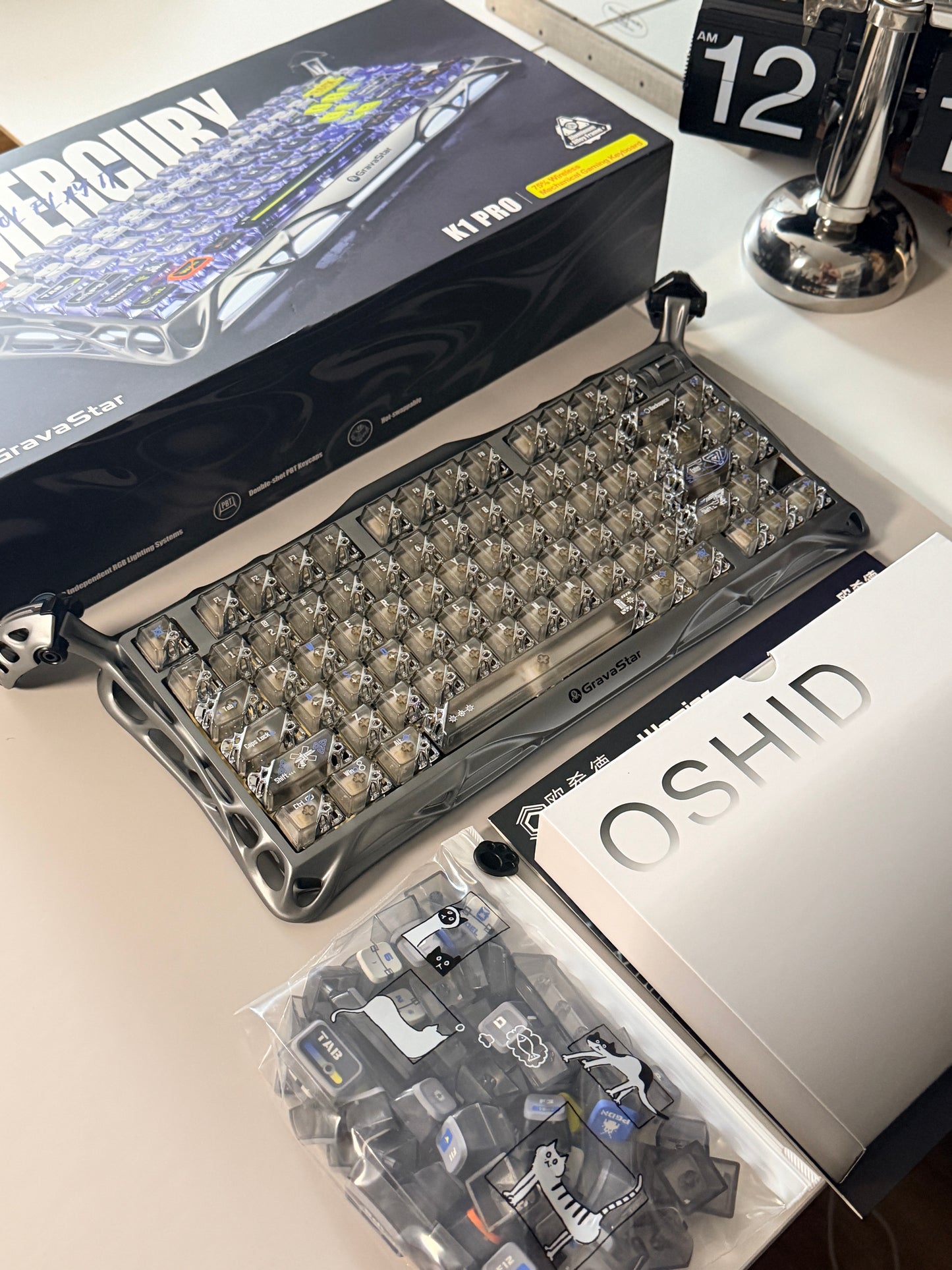 Unboxing Clearance ONLY 1 GravaStar Mercury K1 Pro - Interstellar Silver Mechanical Keyboard  & QUANTUM HONEYCOMB KEYCAPS