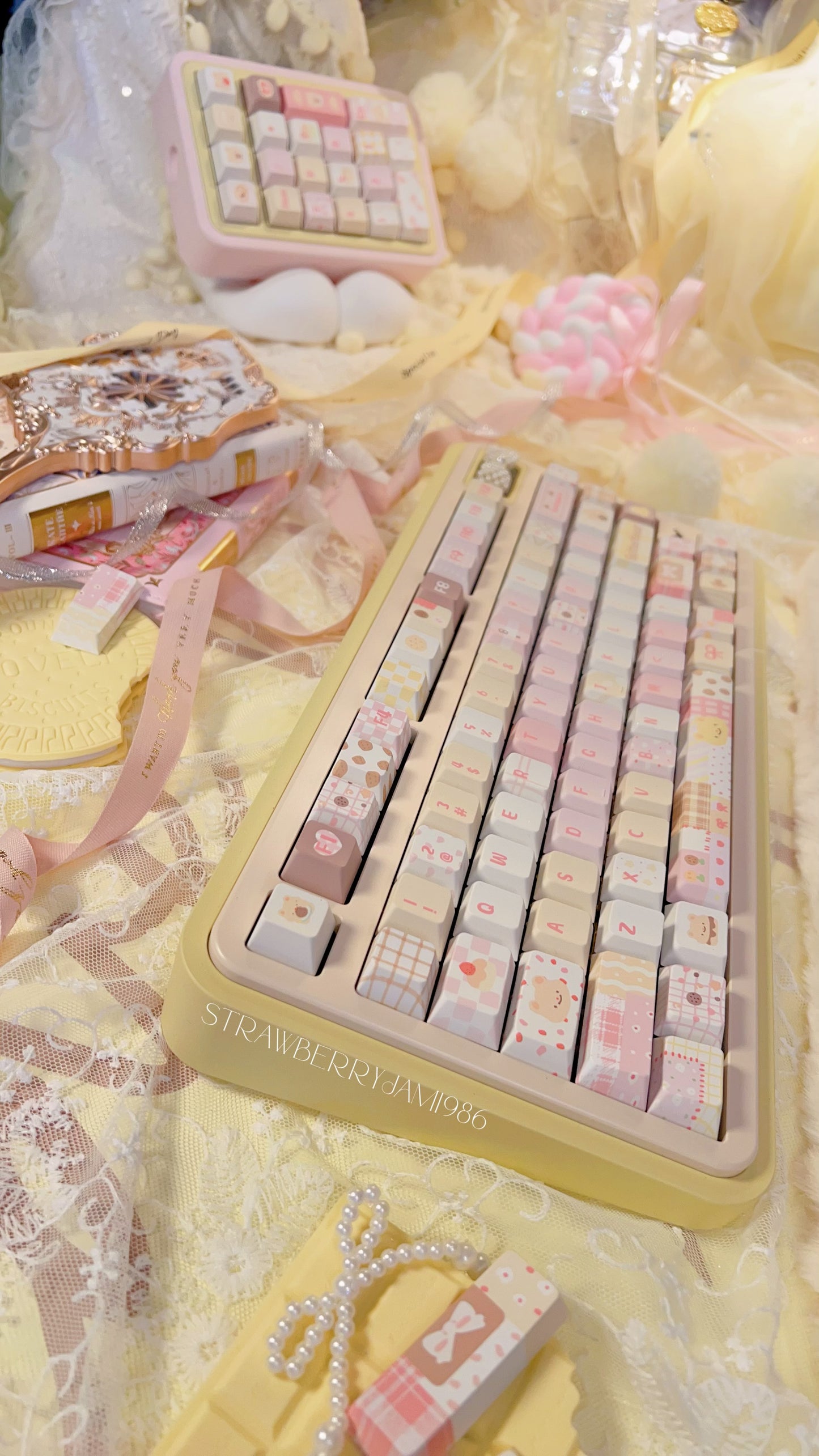 103 Butter Bear Pastel Yellow Pink Cute Keycap