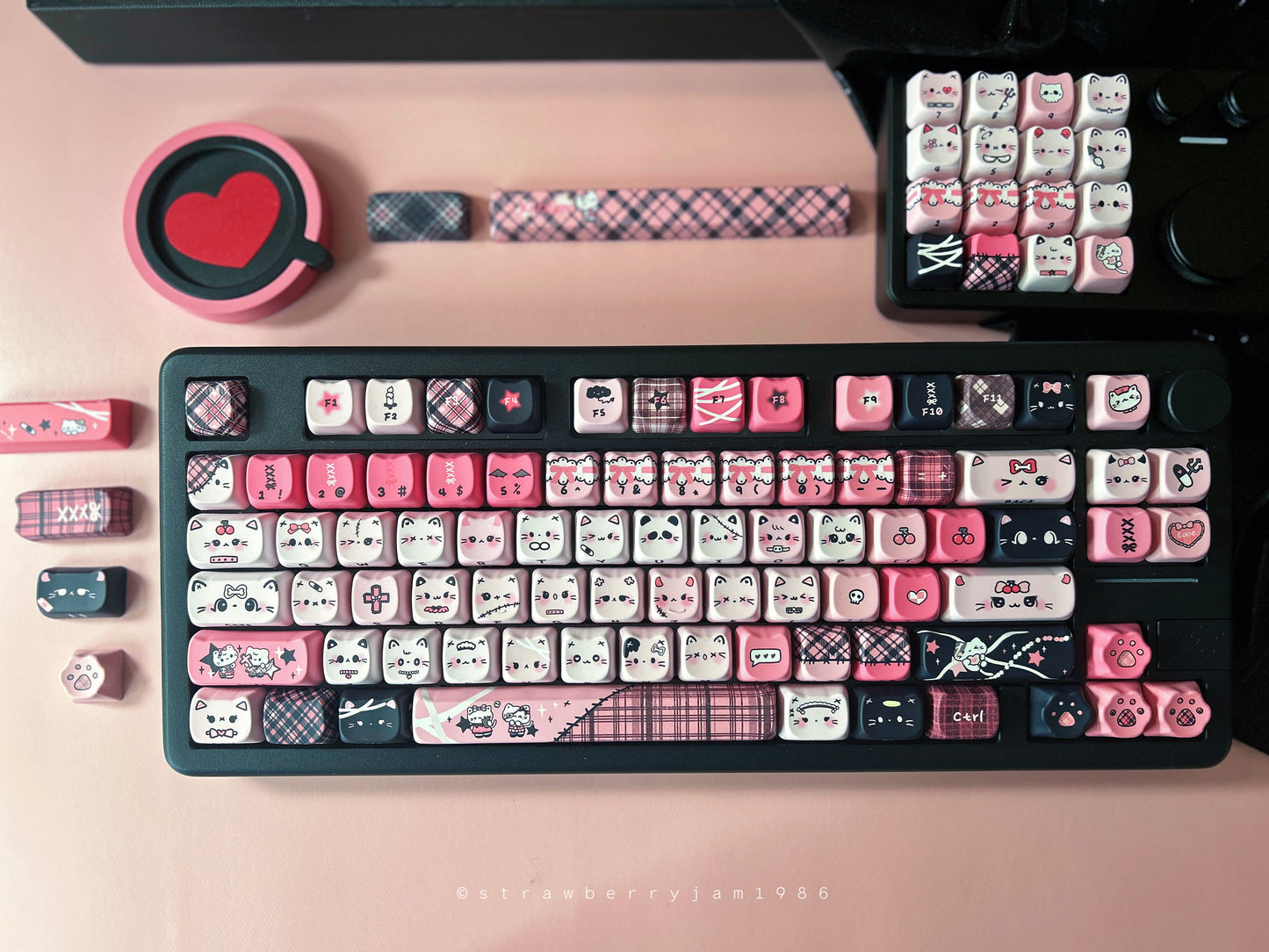 Sample For Sale ONLY 1 Instock EPOMAKER Galaxy70 Wireless Gaming Keyboard ➕ KiiBOOM Cybrix 16 Numpad➕ Cat Keycaps