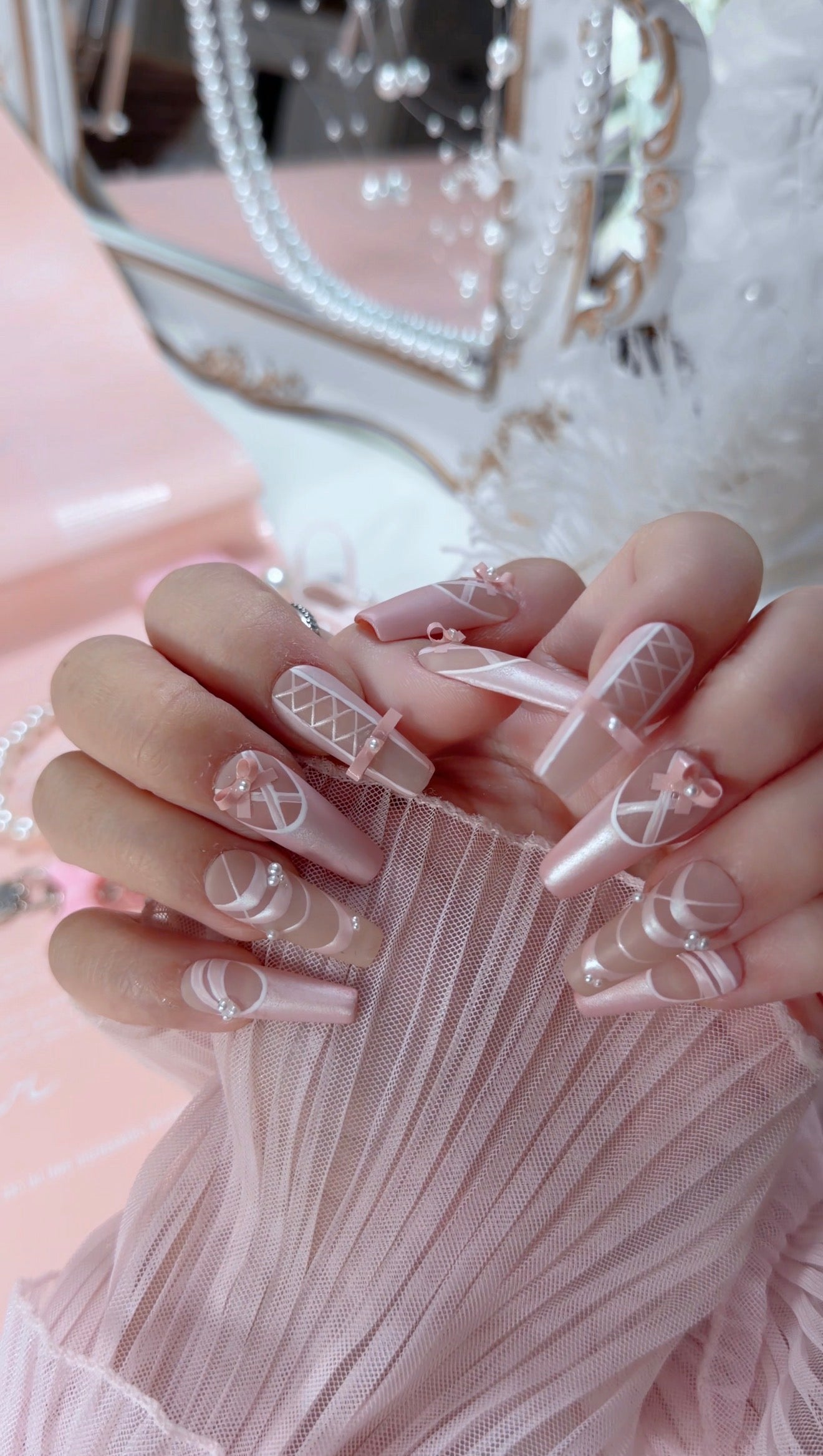 Pearl Pink Ballet Lace Bow Pattern Press On Nails Long Coffin