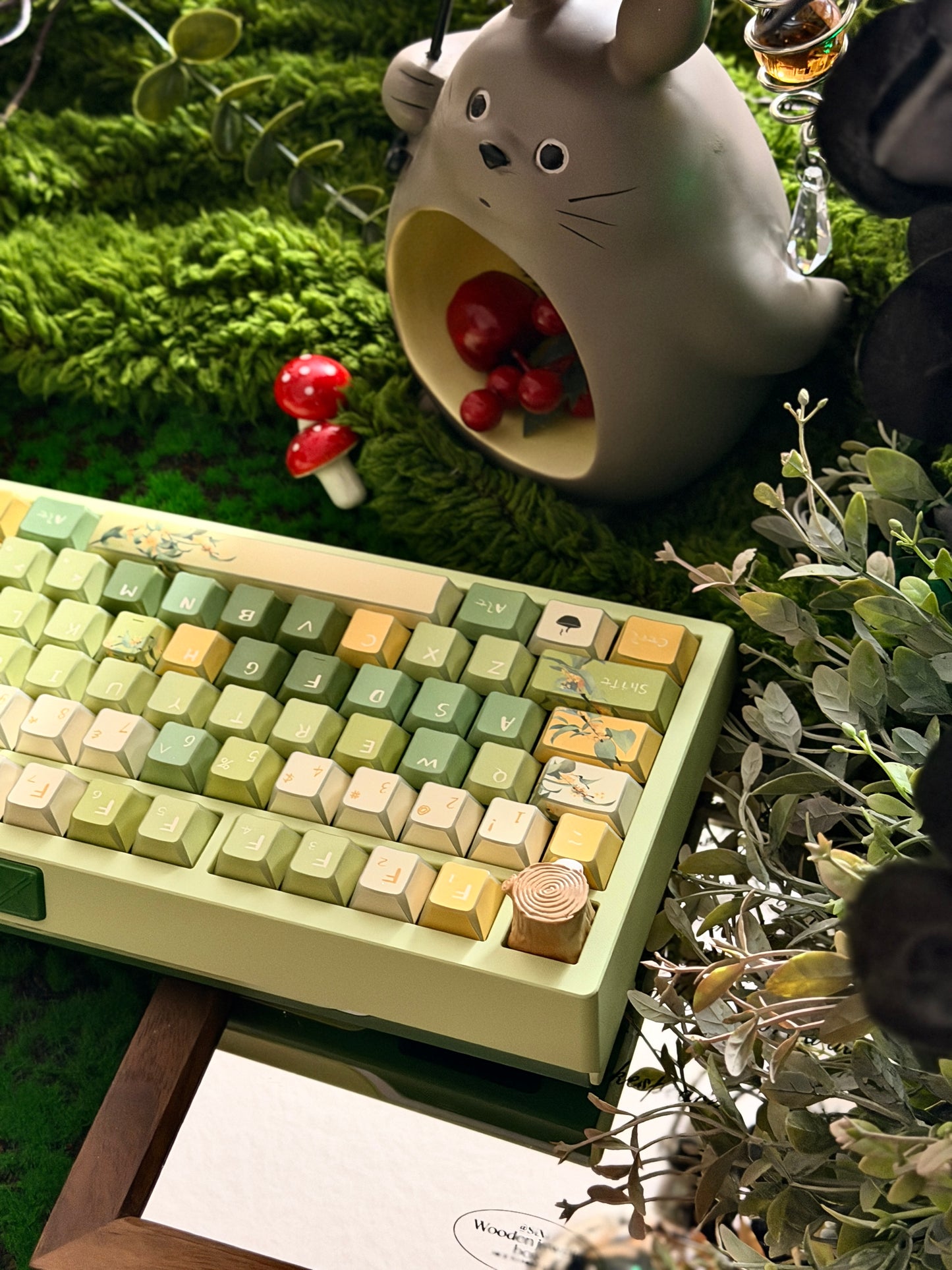 ONLY 1 Prebuilt Aluminum Customized Mechanical Keyboard Zoom75 TIGA Milky Green Tri-Mode Wireless Backlit ➕ URE Keycaps