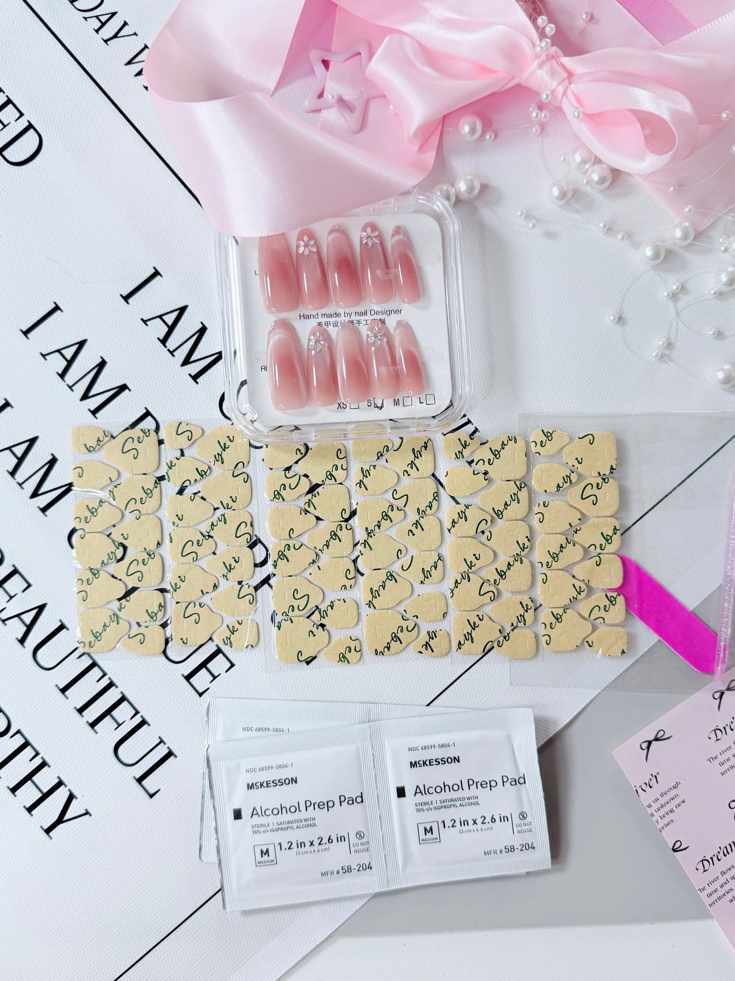 Elegant Long Press-On Nails Pearl Pink Diamond Shimmer Cat-Eye