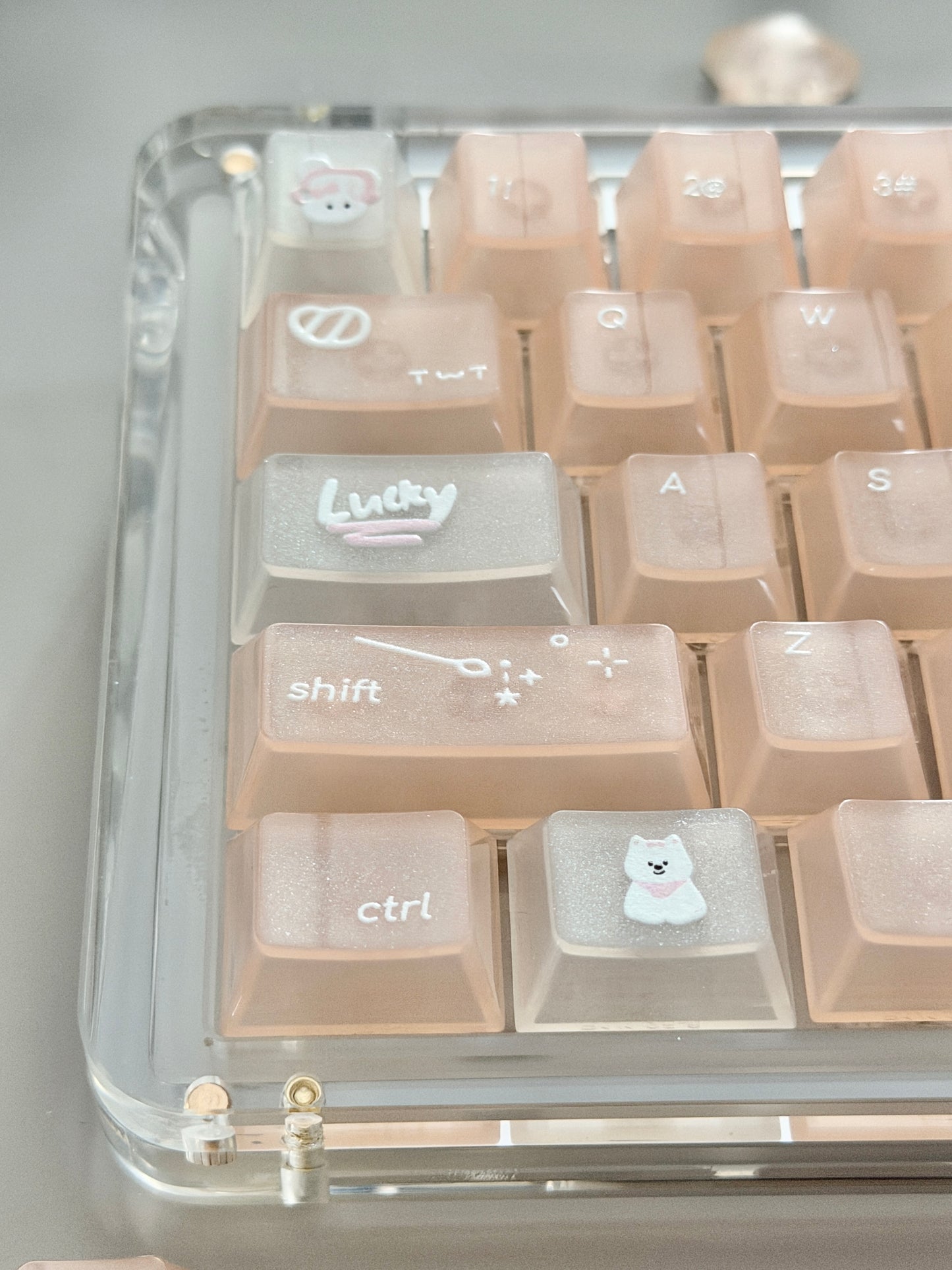 Unboxing Sample For Sale ONLY 1 Instock KiiBOOM Phantom 64 Clear Crystal Acrylic Keyboard + custom Peach Pink Keycaps