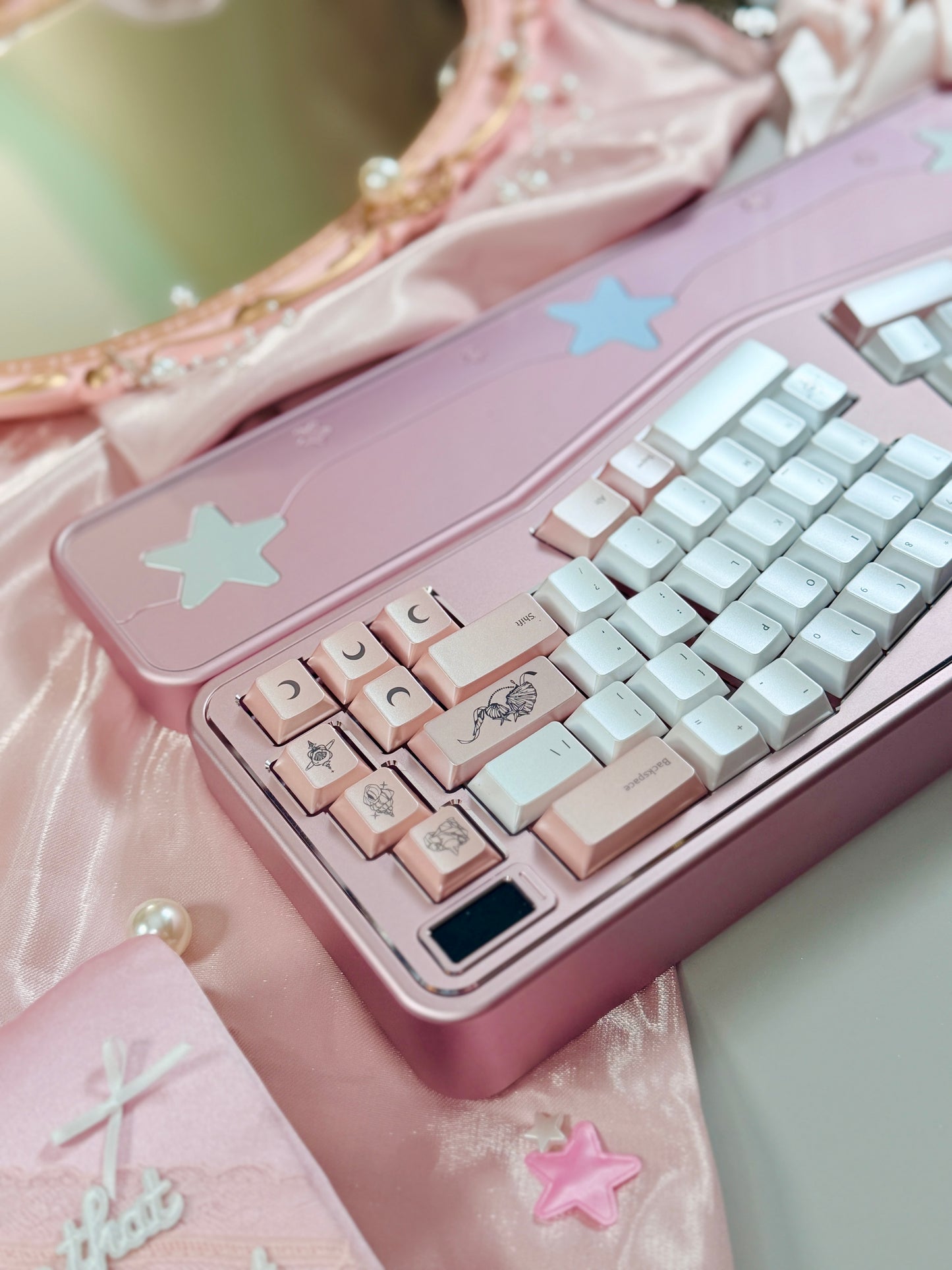 ONLY 1 Instock Prebuilt Aluminum Custom Mechanical Keyboard Staralice Ergonomic Anodized Pink Set including Wristrest Keycaps & switches