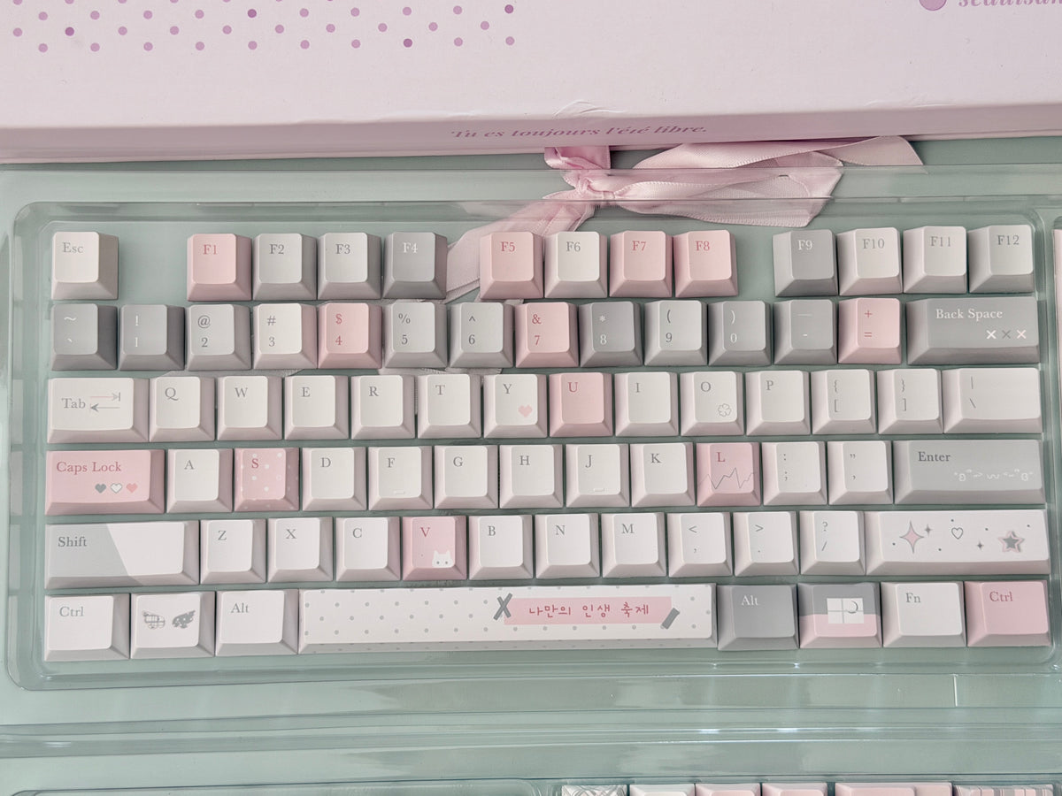 #0310 YOLO Pale Pink Light Gray Aesthetic Keycaps Set | Cute Mechanical Keyboard Keycaps