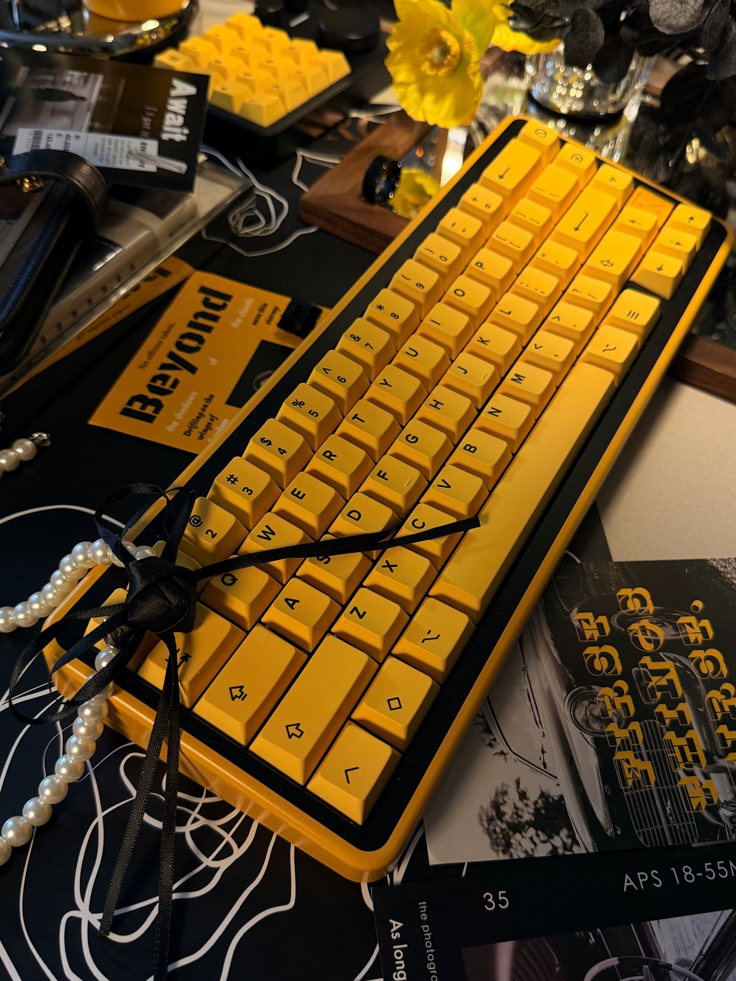 ONLY 1 INSTOCK Prebuilt Aluminum Customized Mechanical Keyboard BUFF65 Yellow Black Set